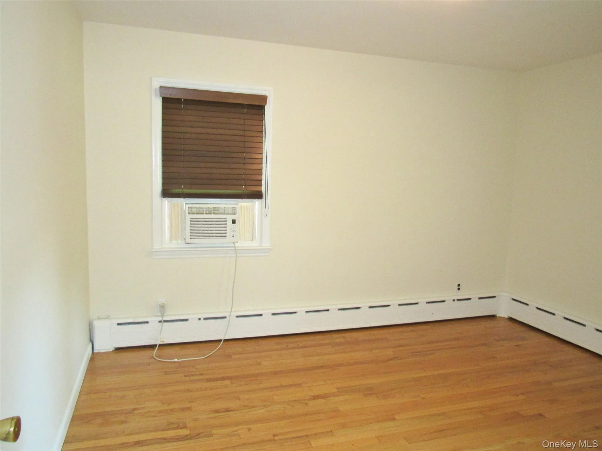 14 Piney Point Avenue, Cortlandt, NY, 3 Bedrooms Bedrooms, 7 Rooms Rooms,2 BathroomsBathrooms,Residential Lease,For Rent,Piney Point,0,1021827 14 Piney Point Avenue, Cortlandt, NY, 3 Bedrooms Bedrooms, 7 Rooms Rooms,2 BathroomsBathrooms,Residential Lease,For Rent,Piney Point,0,1021827