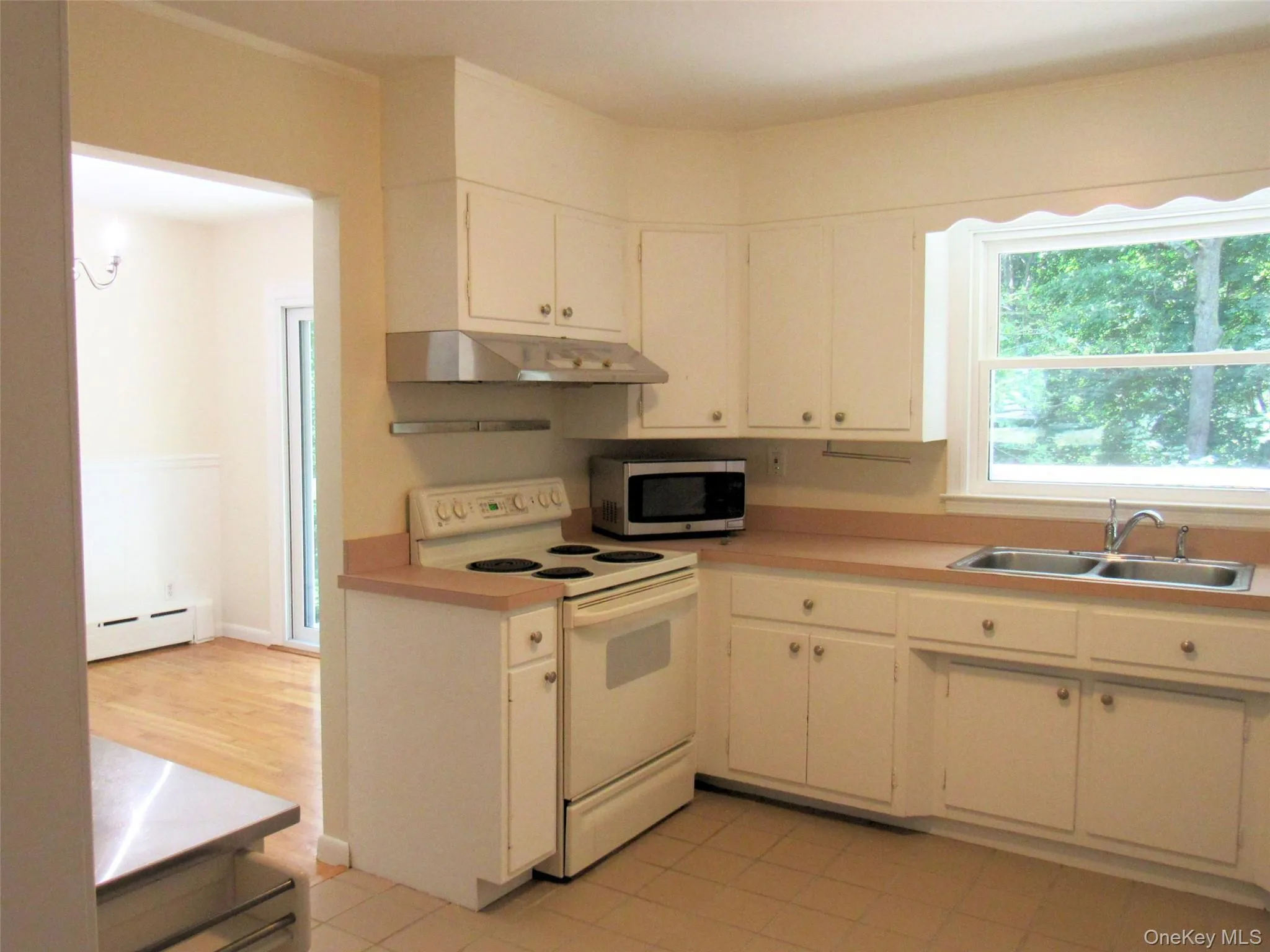 14 Piney Point Avenue, Cortlandt, NY, 3 Bedrooms Bedrooms, 7 Rooms Rooms,2 BathroomsBathrooms,Residential Lease,For Rent,Piney Point,0,1021827 14 Piney Point Avenue, Cortlandt, NY, 3 Bedrooms Bedrooms, 7 Rooms Rooms,2 BathroomsBathrooms,Residential Lease,For Rent,Piney Point,0,1021827