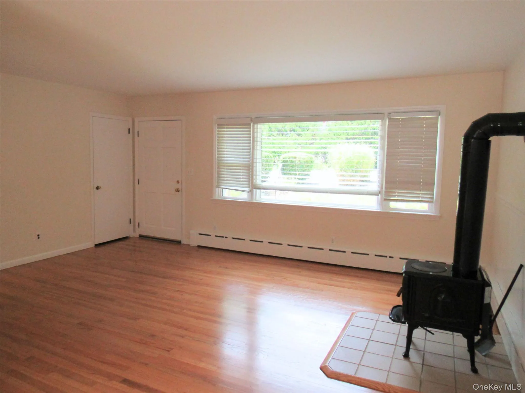 14 Piney Point Avenue, Cortlandt, NY, 3 Bedrooms Bedrooms, 7 Rooms Rooms,2 BathroomsBathrooms,Residential Lease,For Rent,Piney Point,0,1021827 14 Piney Point Avenue, Cortlandt, NY, 3 Bedrooms Bedrooms, 7 Rooms Rooms,2 BathroomsBathrooms,Residential Lease,For Rent,Piney Point,0,1021827