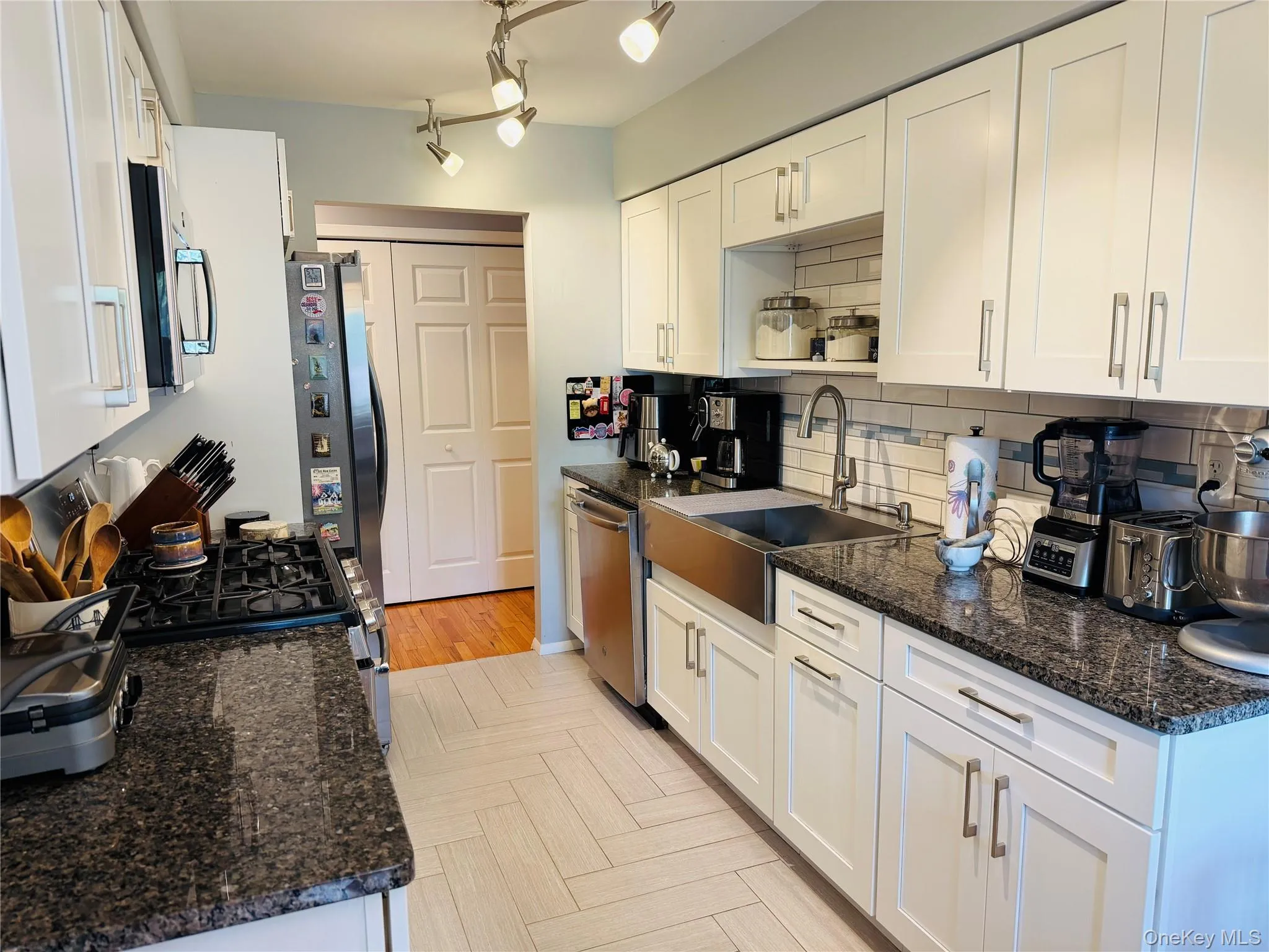 8 Lawrence Park Drive, Orangetown, NY, 1 Bedroom Bedrooms, 3 Rooms Rooms,1 BathroomBathrooms,Residential,For Rent,Lawrence Park,0,1021828 8 Lawrence Park Drive, Orangetown, NY, 1 Bedroom Bedrooms, 3 Rooms Rooms,1 BathroomBathrooms,Residential,For Rent,Lawrence Park,0,1021828