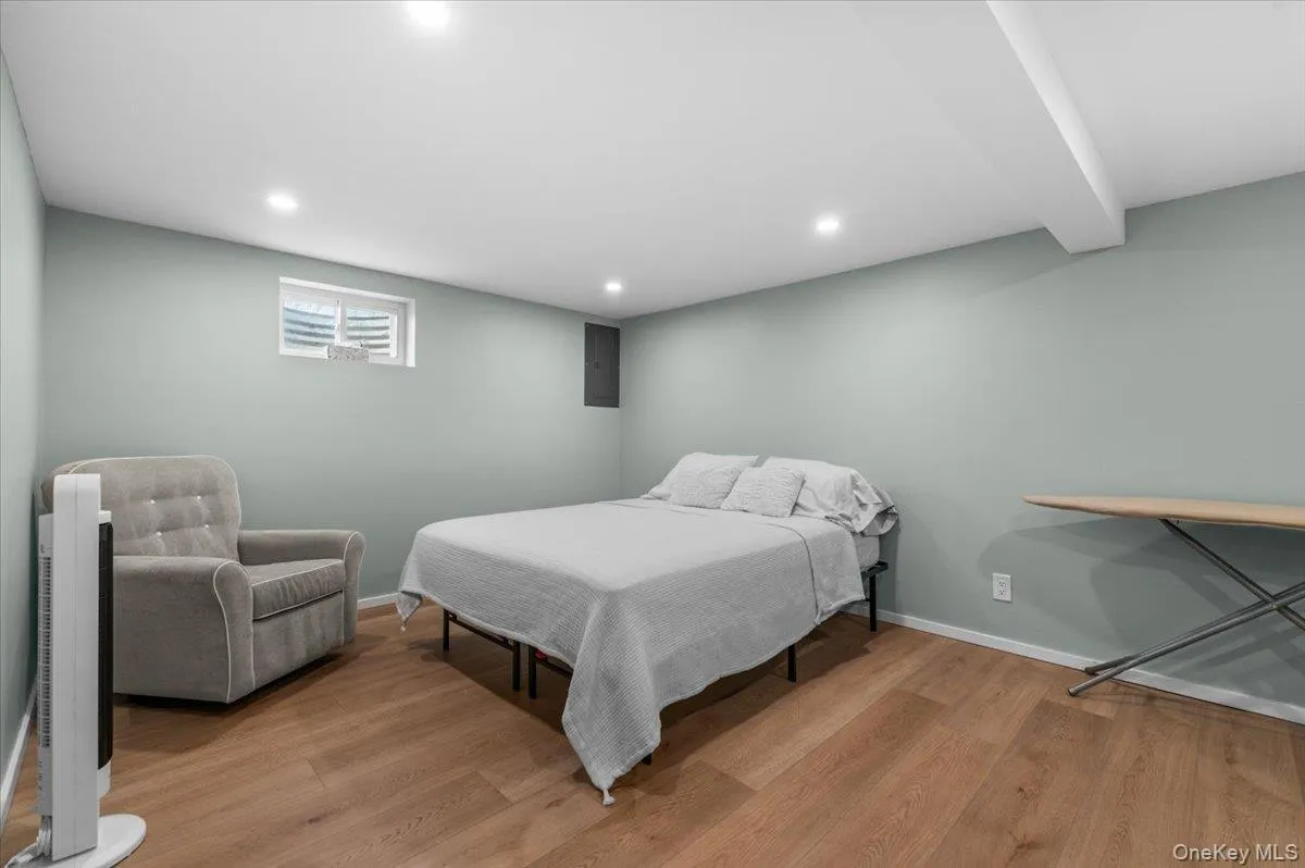 78 Broadway, Oyster Bay, NY, 4 Bedrooms Bedrooms, 7 Rooms Rooms,2 BathroomsBathrooms,Residential,For Rent,Broadway,0,1021830 78 Broadway, Oyster Bay, NY, 4 Bedrooms Bedrooms, 7 Rooms Rooms,2 BathroomsBathrooms,Residential,For Rent,Broadway,0,1021830