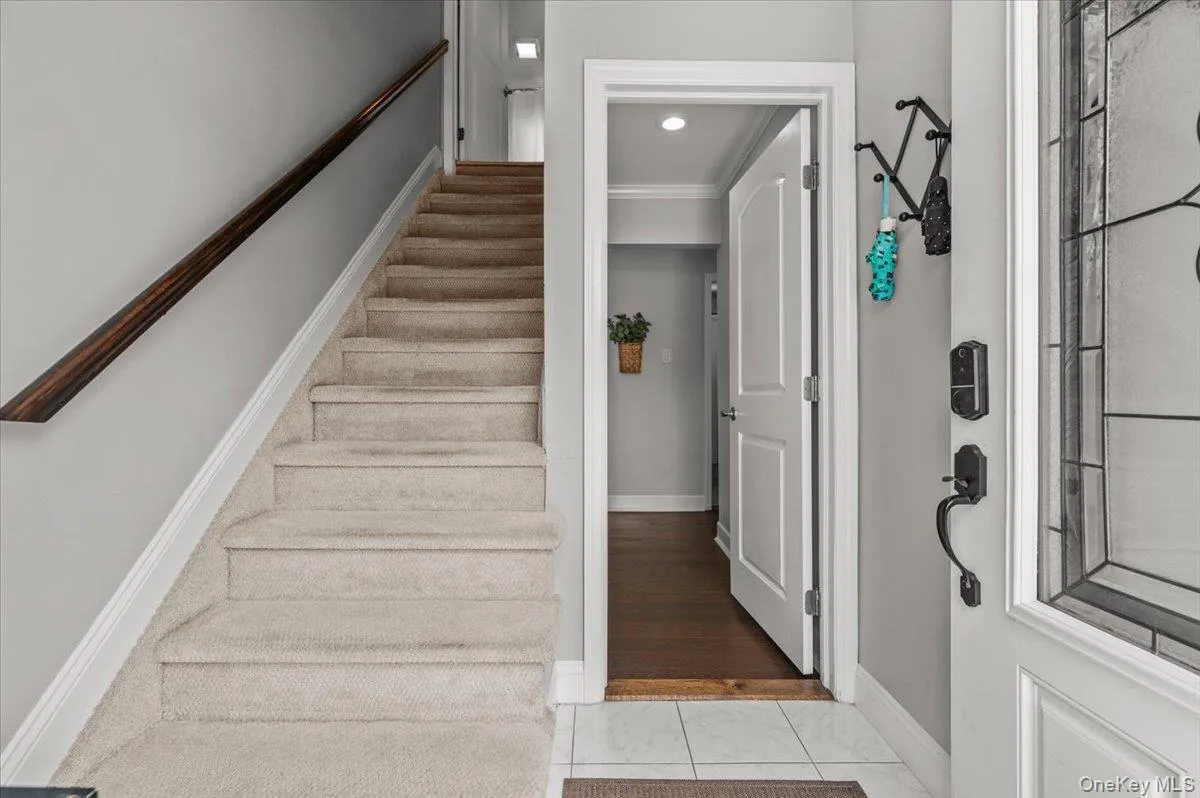78 Broadway, Oyster Bay, NY, 4 Bedrooms Bedrooms, 7 Rooms Rooms,2 BathroomsBathrooms,Residential,For Rent,Broadway,0,1021830 78 Broadway, Oyster Bay, NY, 4 Bedrooms Bedrooms, 7 Rooms Rooms,2 BathroomsBathrooms,Residential,For Rent,Broadway,0,1021830