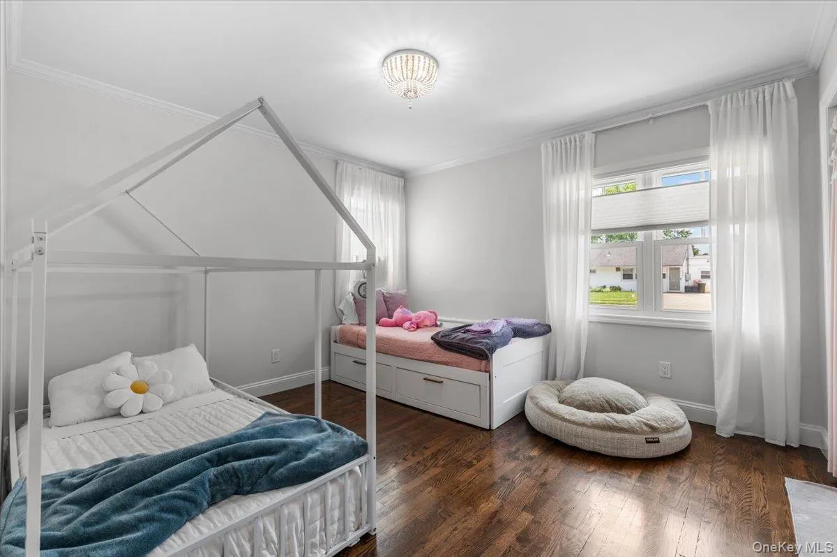 78 Broadway, Oyster Bay, NY, 4 Bedrooms Bedrooms, 7 Rooms Rooms,2 BathroomsBathrooms,Residential,For Rent,Broadway,0,1021830 78 Broadway, Oyster Bay, NY, 4 Bedrooms Bedrooms, 7 Rooms Rooms,2 BathroomsBathrooms,Residential,For Rent,Broadway,0,1021830