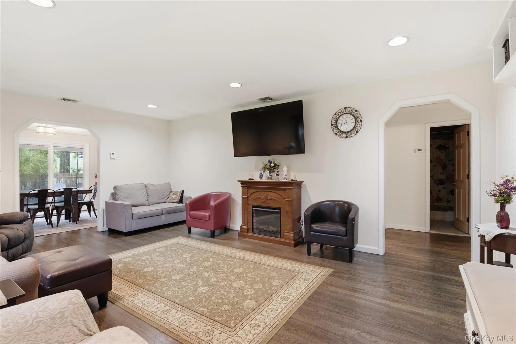 3 Parkside Avenue, Brookhaven, NY, 3 Bedrooms Bedrooms, 7 Rooms Rooms,2 BathroomsBathrooms,Residential,For Rent,Parkside,0,1021831 3 Parkside Avenue, Brookhaven, NY, 3 Bedrooms Bedrooms, 7 Rooms Rooms,2 BathroomsBathrooms,Residential,For Rent,Parkside,0,1021831