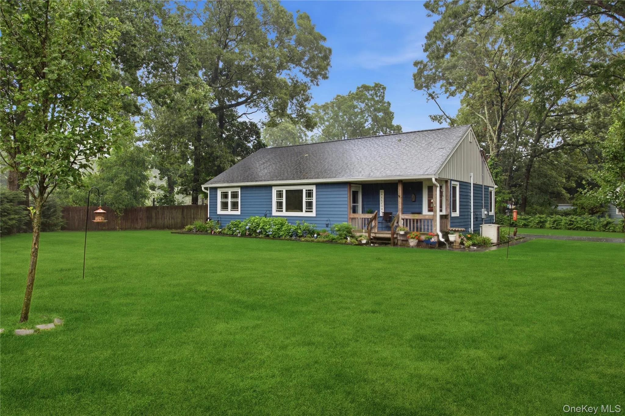 3 Parkside Avenue, Brookhaven, NY, 3 Bedrooms Bedrooms, 7 Rooms Rooms,2 BathroomsBathrooms,Residential,For Rent,Parkside,0,1021831 3 Parkside Avenue, Brookhaven, NY, 3 Bedrooms Bedrooms, 7 Rooms Rooms,2 BathroomsBathrooms,Residential,For Rent,Parkside,0,1021831