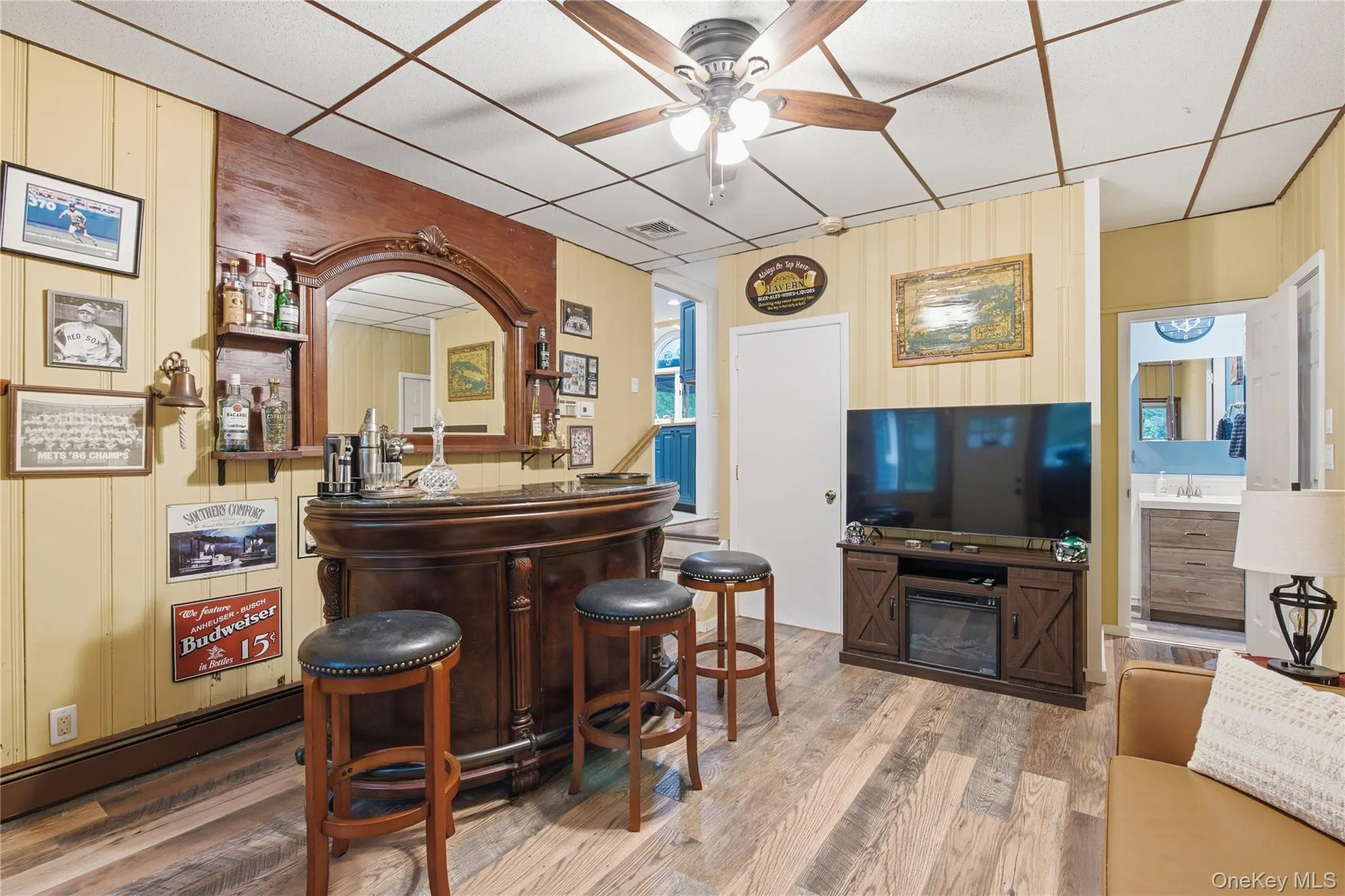 3 Parkside Avenue, Brookhaven, NY, 3 Bedrooms Bedrooms, 7 Rooms Rooms,2 BathroomsBathrooms,Residential,For Rent,Parkside,0,1021831 3 Parkside Avenue, Brookhaven, NY, 3 Bedrooms Bedrooms, 7 Rooms Rooms,2 BathroomsBathrooms,Residential,For Rent,Parkside,0,1021831