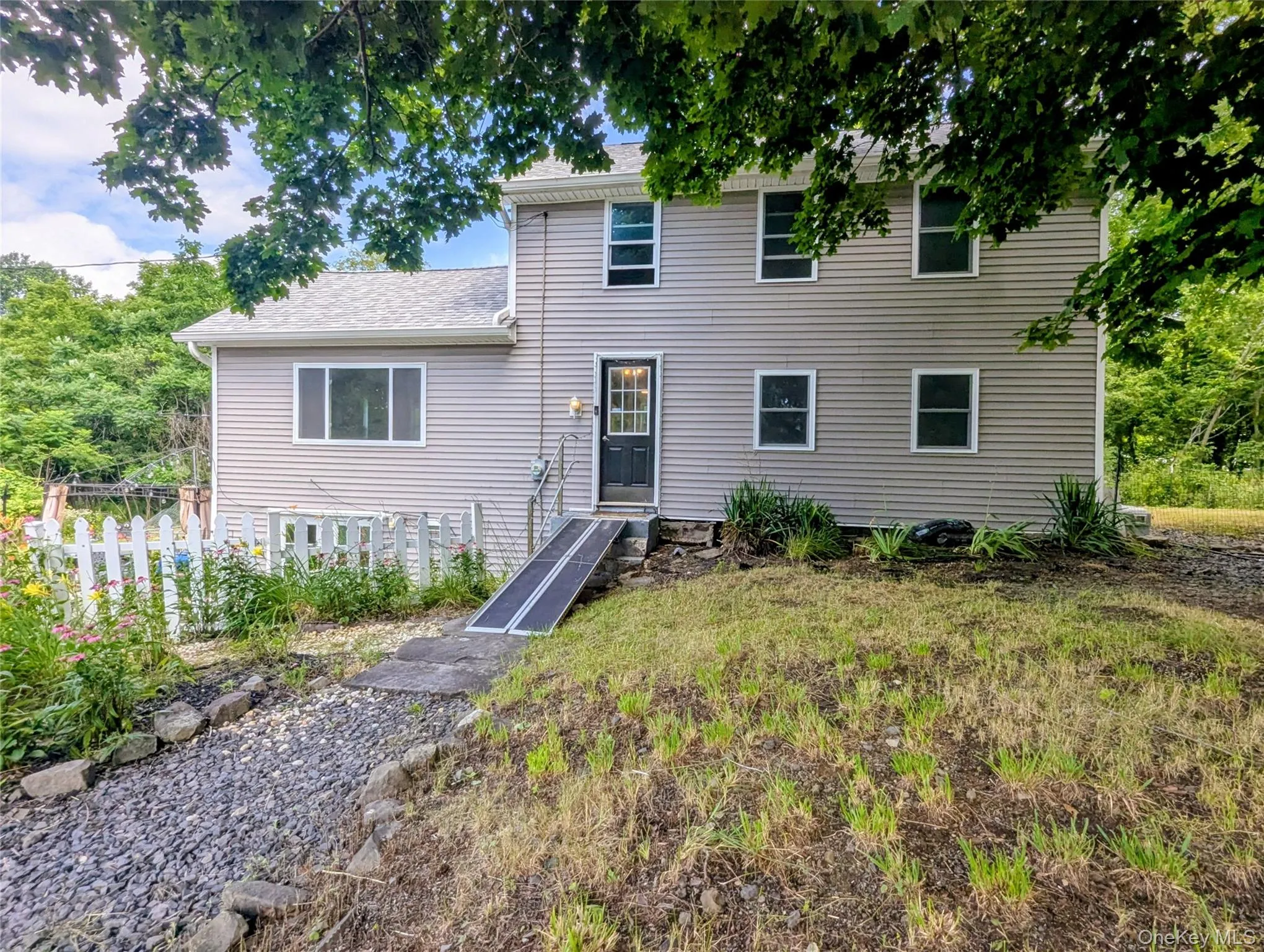 122 Castle High Road, Middletown, NY, 3 Bedrooms Bedrooms, 6 Rooms Rooms,1 BathroomBathrooms,Residential,For Rent,Castle High,0,1021833 122 Castle High Road, Middletown, NY, 3 Bedrooms Bedrooms, 6 Rooms Rooms,1 BathroomBathrooms,Residential,For Rent,Castle High,0,1021833