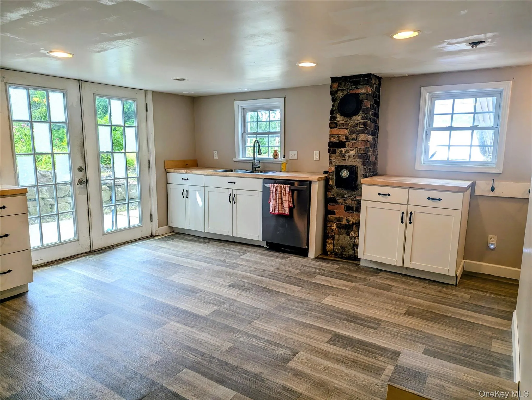 122 Castle High Road, Middletown, NY, 3 Bedrooms Bedrooms, 6 Rooms Rooms,1 BathroomBathrooms,Residential,For Rent,Castle High,0,1021833 122 Castle High Road, Middletown, NY, 3 Bedrooms Bedrooms, 6 Rooms Rooms,1 BathroomBathrooms,Residential,For Rent,Castle High,0,1021833