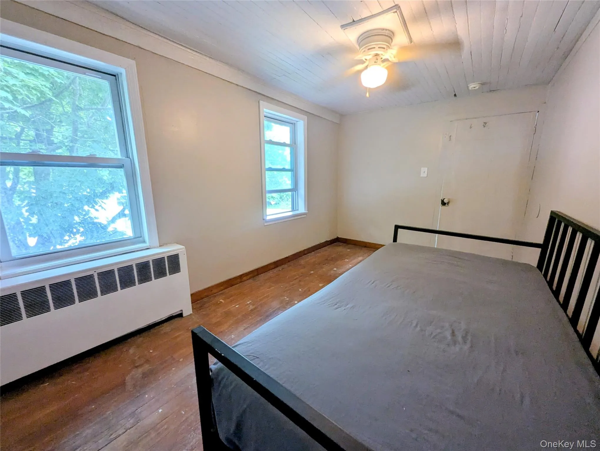3rd bedroom 3rd bedroom