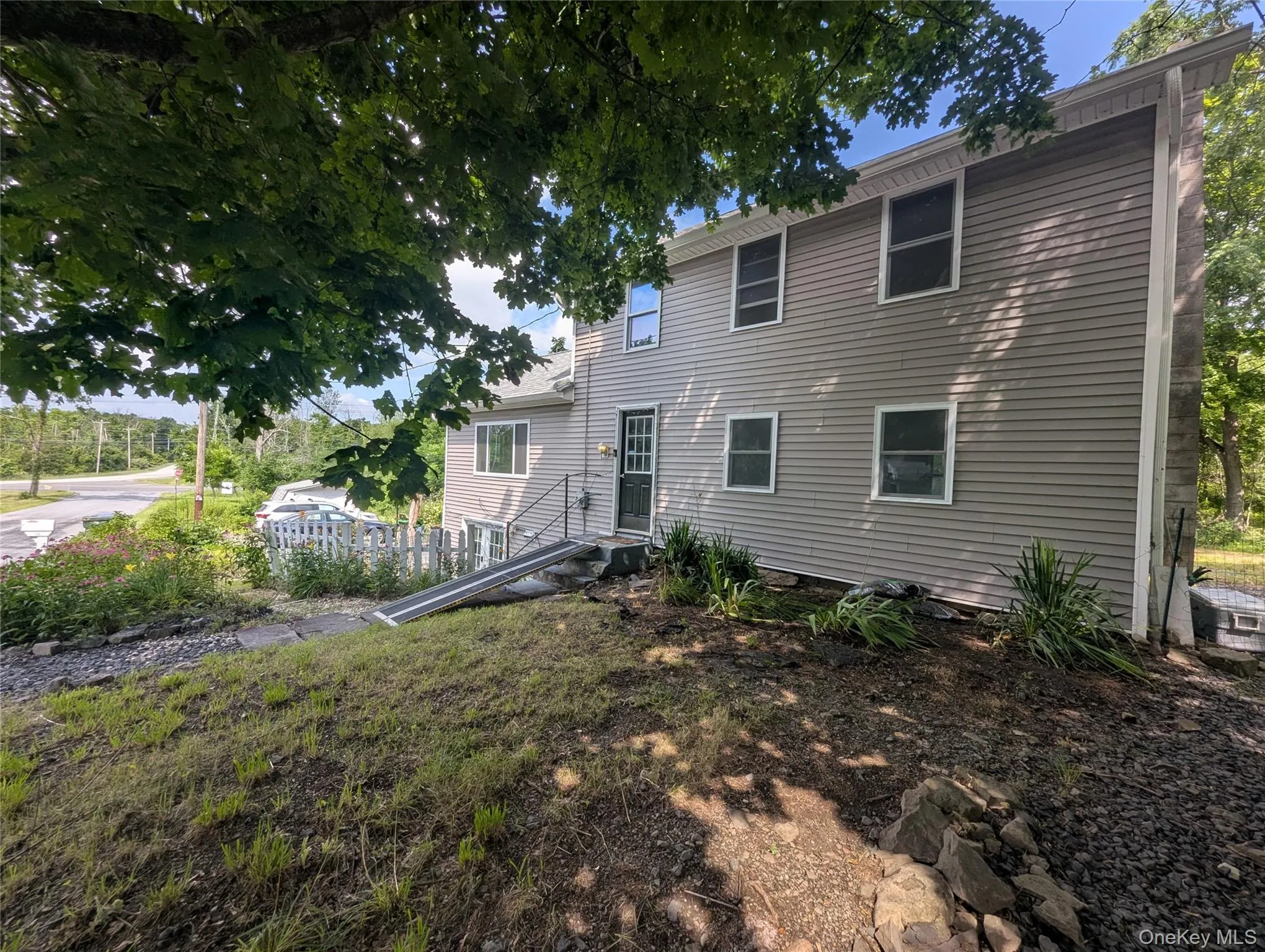 122 Castle High Road, Middletown, NY, 3 Bedrooms Bedrooms, 6 Rooms Rooms,1 BathroomBathrooms,Residential,For Rent,Castle High,0,1021833 122 Castle High Road, Middletown, NY, 3 Bedrooms Bedrooms, 6 Rooms Rooms,1 BathroomBathrooms,Residential,For Rent,Castle High,0,1021833