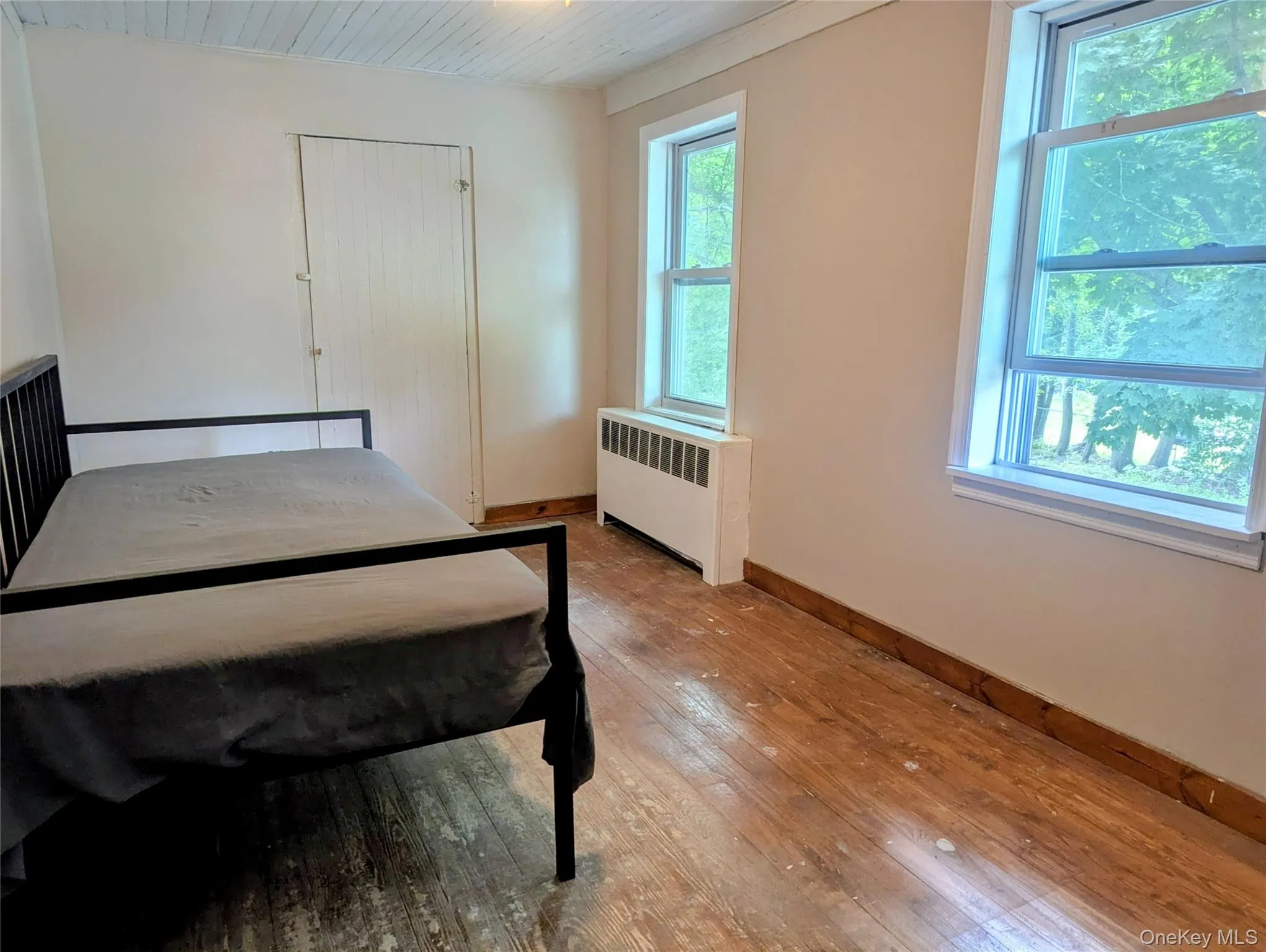 2nd bedroom 2nd bedroom