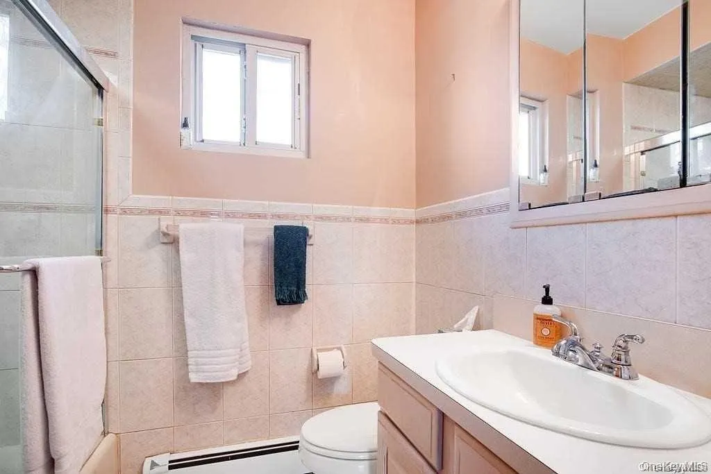 254 Haypath Road, Oyster Bay, NY, 4 Bedrooms Bedrooms, 8 Rooms Rooms,2 BathroomsBathrooms,Residential Lease,For Rent,Haypath,0,1021836 254 Haypath Road, Oyster Bay, NY, 4 Bedrooms Bedrooms, 8 Rooms Rooms,2 BathroomsBathrooms,Residential Lease,For Rent,Haypath,0,1021836