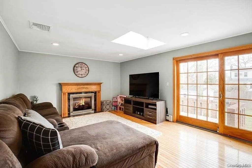 254 Haypath Road, Oyster Bay, NY, 4 Bedrooms Bedrooms, 8 Rooms Rooms,2 BathroomsBathrooms,Residential Lease,For Rent,Haypath,0,1021836 254 Haypath Road, Oyster Bay, NY, 4 Bedrooms Bedrooms, 8 Rooms Rooms,2 BathroomsBathrooms,Residential Lease,For Rent,Haypath,0,1021836