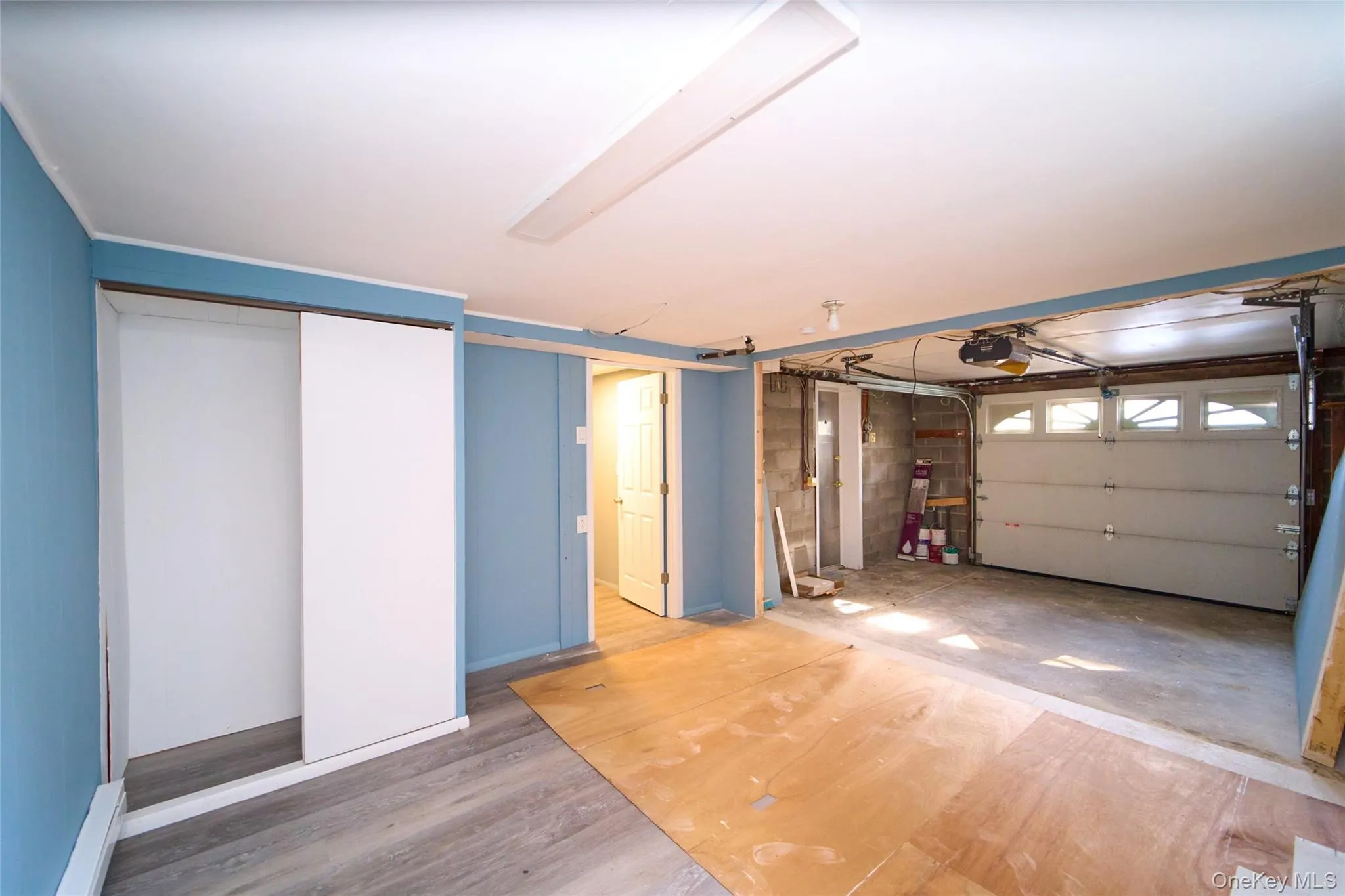 12 Goeller Avenue, Huntington, NY, 4 Bedrooms Bedrooms, 8 Rooms Rooms,3 BathroomsBathrooms,Residential,For Rent,Goeller,0,1021843 12 Goeller Avenue, Huntington, NY, 4 Bedrooms Bedrooms, 8 Rooms Rooms,3 BathroomsBathrooms,Residential,For Rent,Goeller,0,1021843