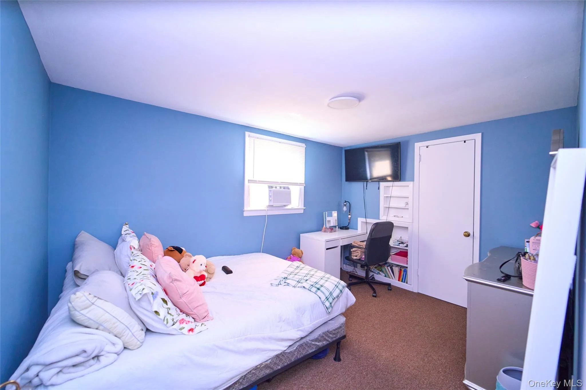 12 Goeller Avenue, Huntington, NY, 4 Bedrooms Bedrooms, 8 Rooms Rooms,3 BathroomsBathrooms,Residential,For Rent,Goeller,0,1021843 12 Goeller Avenue, Huntington, NY, 4 Bedrooms Bedrooms, 8 Rooms Rooms,3 BathroomsBathrooms,Residential,For Rent,Goeller,0,1021843