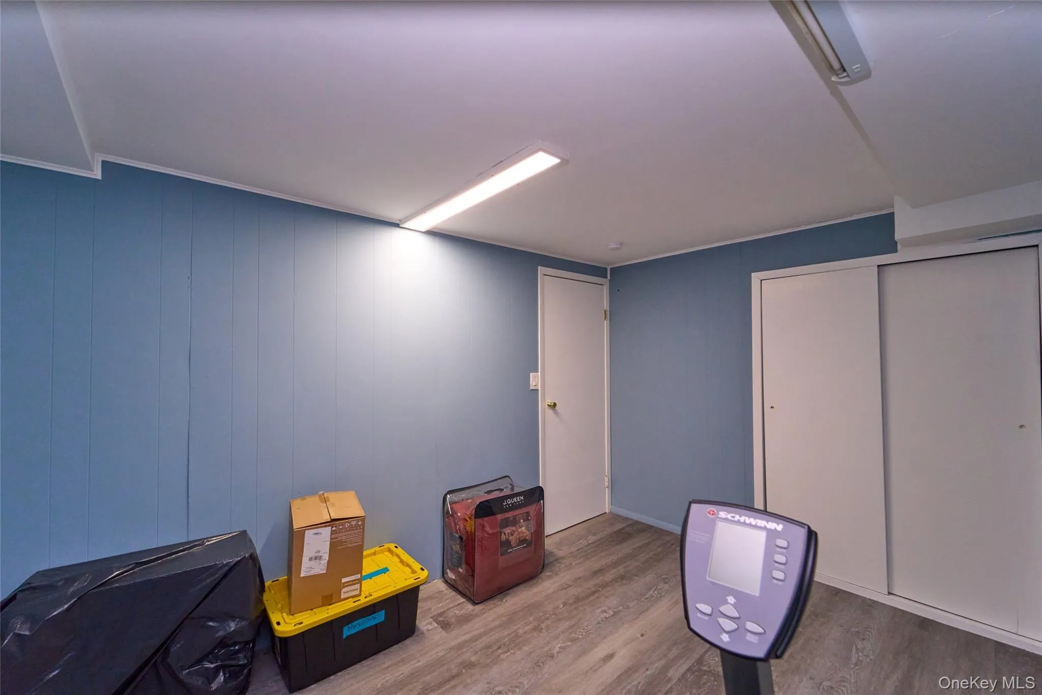 12 Goeller Avenue, Huntington, NY, 4 Bedrooms Bedrooms, 8 Rooms Rooms,3 BathroomsBathrooms,Residential,For Rent,Goeller,0,1021843 12 Goeller Avenue, Huntington, NY, 4 Bedrooms Bedrooms, 8 Rooms Rooms,3 BathroomsBathrooms,Residential,For Rent,Goeller,0,1021843
