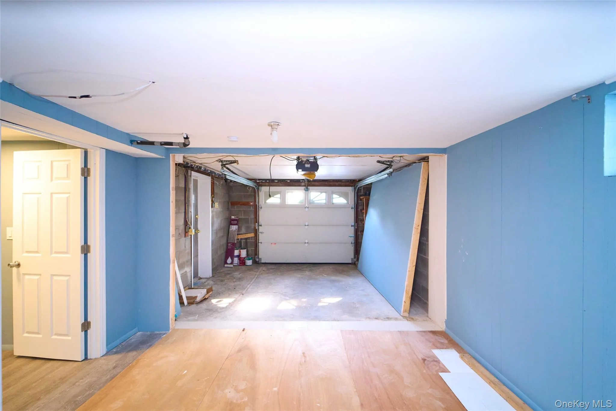 12 Goeller Avenue, Huntington, NY, 4 Bedrooms Bedrooms, 8 Rooms Rooms,3 BathroomsBathrooms,Residential,For Rent,Goeller,0,1021843 12 Goeller Avenue, Huntington, NY, 4 Bedrooms Bedrooms, 8 Rooms Rooms,3 BathroomsBathrooms,Residential,For Rent,Goeller,0,1021843