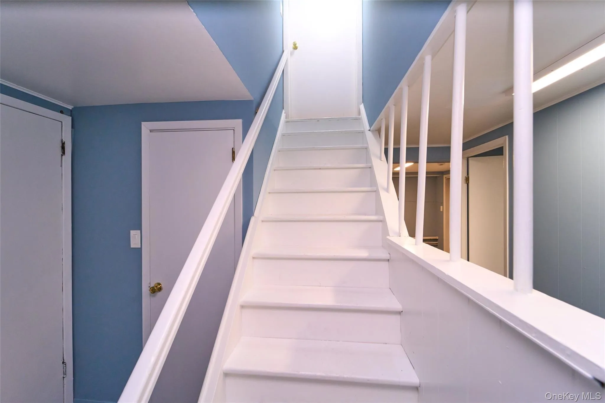 12 Goeller Avenue, Huntington, NY, 4 Bedrooms Bedrooms, 8 Rooms Rooms,3 BathroomsBathrooms,Residential,For Rent,Goeller,0,1021843 12 Goeller Avenue, Huntington, NY, 4 Bedrooms Bedrooms, 8 Rooms Rooms,3 BathroomsBathrooms,Residential,For Rent,Goeller,0,1021843
