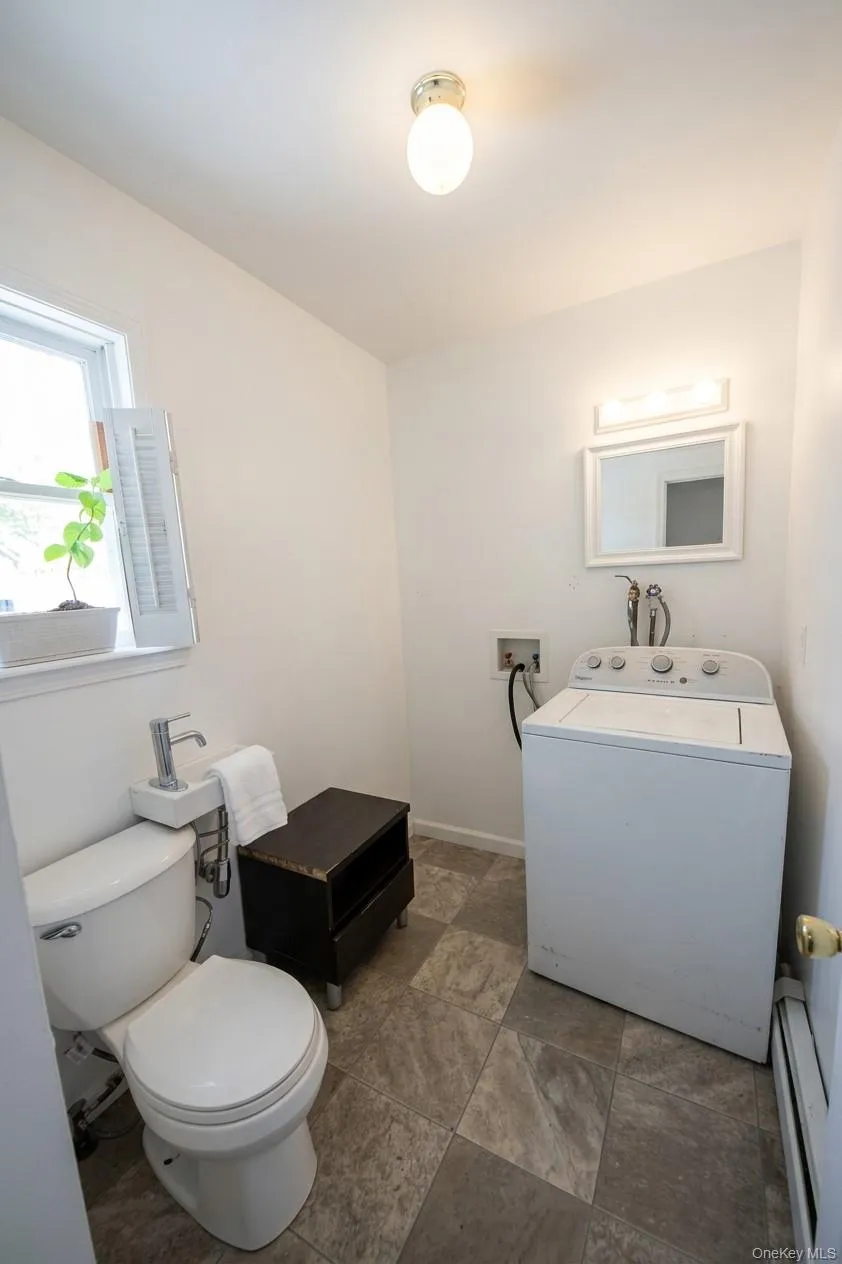825 Peenpack Trail, Deerpark, NY, 4 Bedrooms Bedrooms, 10 Rooms Rooms,3 BathroomsBathrooms,Residential,For Rent,Peenpack,0,1021845 825 Peenpack Trail, Deerpark, NY, 4 Bedrooms Bedrooms, 10 Rooms Rooms,3 BathroomsBathrooms,Residential,For Rent,Peenpack,0,1021845