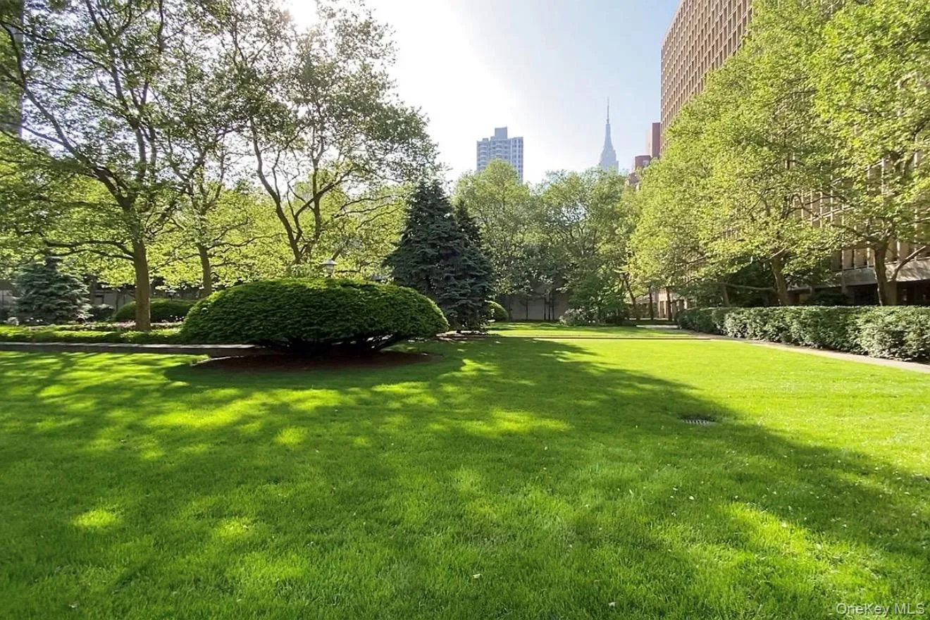 330 33rd Street, New York, NY, 1 Bedroom Bedrooms, 3 Rooms Rooms,1 BathroomBathrooms,Residential Lease,For Rent,33rd,0,1021847 330 33rd Street, New York, NY, 1 Bedroom Bedrooms, 3 Rooms Rooms,1 BathroomBathrooms,Residential Lease,For Rent,33rd,0,1021847