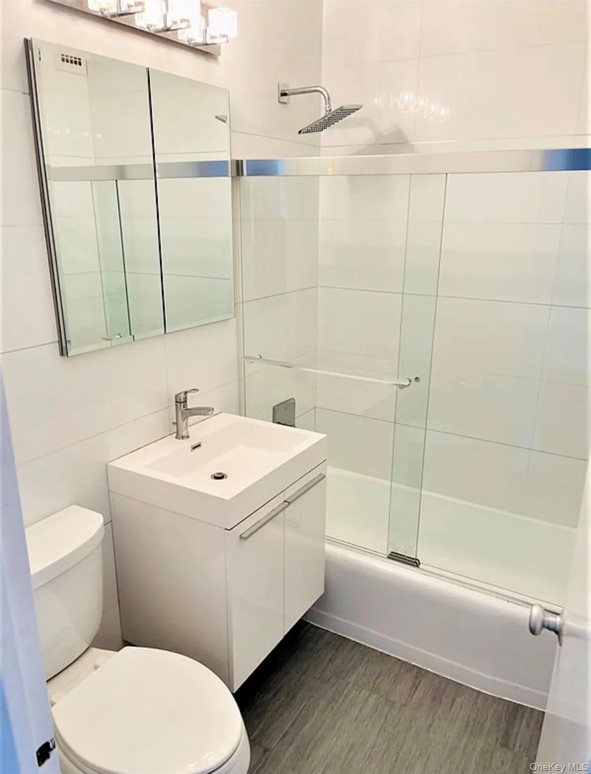 330 33rd Street, New York, NY, 1 Bedroom Bedrooms, 3 Rooms Rooms,1 BathroomBathrooms,Residential Lease,For Rent,33rd,0,1021847 330 33rd Street, New York, NY, 1 Bedroom Bedrooms, 3 Rooms Rooms,1 BathroomBathrooms,Residential Lease,For Rent,33rd,0,1021847