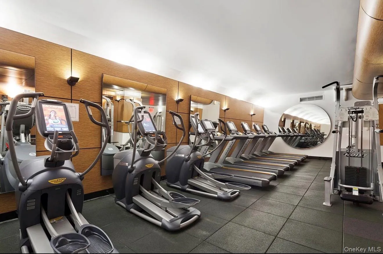 330 33rd Street, New York, NY, 1 Bedroom Bedrooms, 3 Rooms Rooms,1 BathroomBathrooms,Residential Lease,For Rent,33rd,0,1021847 330 33rd Street, New York, NY, 1 Bedroom Bedrooms, 3 Rooms Rooms,1 BathroomBathrooms,Residential Lease,For Rent,33rd,0,1021847