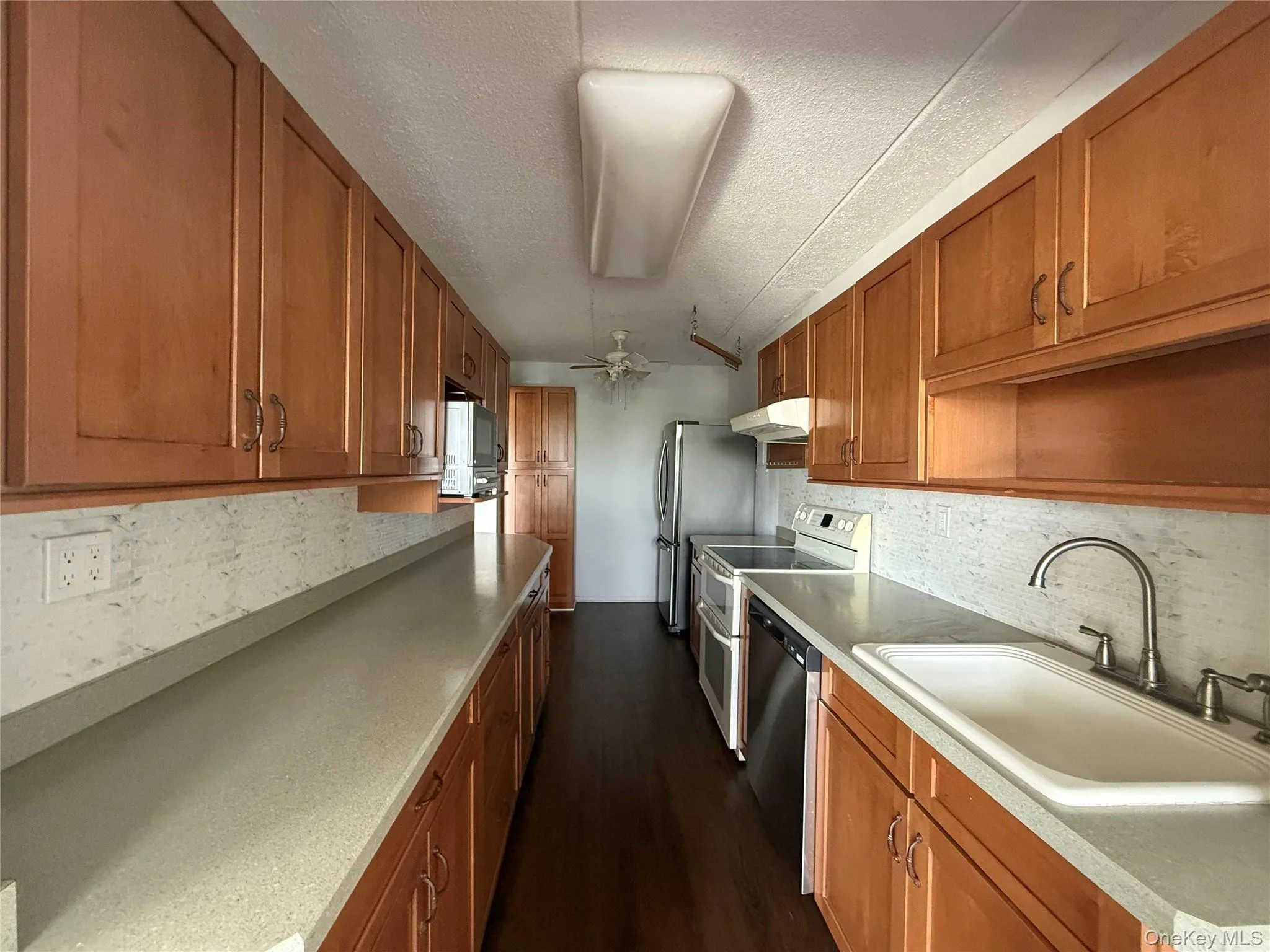 35 Park Avenue, Ramapo, NY, 1 Bedroom Bedrooms, 2 Rooms Rooms,1 BathroomBathrooms,Residential Lease,For Rent,Park,0,1021849 35 Park Avenue, Ramapo, NY, 1 Bedroom Bedrooms, 2 Rooms Rooms,1 BathroomBathrooms,Residential Lease,For Rent,Park,0,1021849