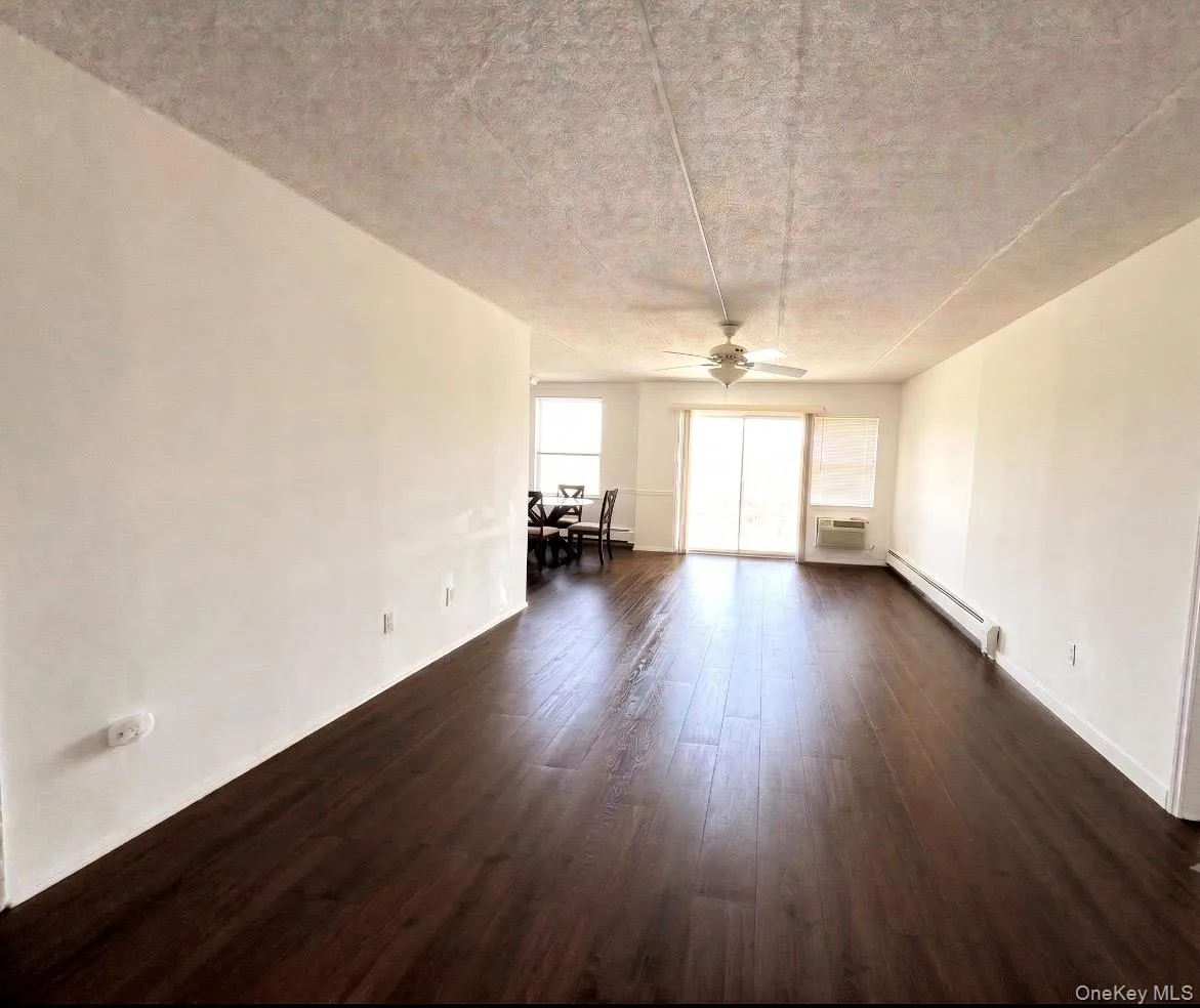 35 Park Avenue, Ramapo, NY, 1 Bedroom Bedrooms, 2 Rooms Rooms,1 BathroomBathrooms,Residential Lease,For Rent,Park,0,1021849 35 Park Avenue, Ramapo, NY, 1 Bedroom Bedrooms, 2 Rooms Rooms,1 BathroomBathrooms,Residential Lease,For Rent,Park,0,1021849