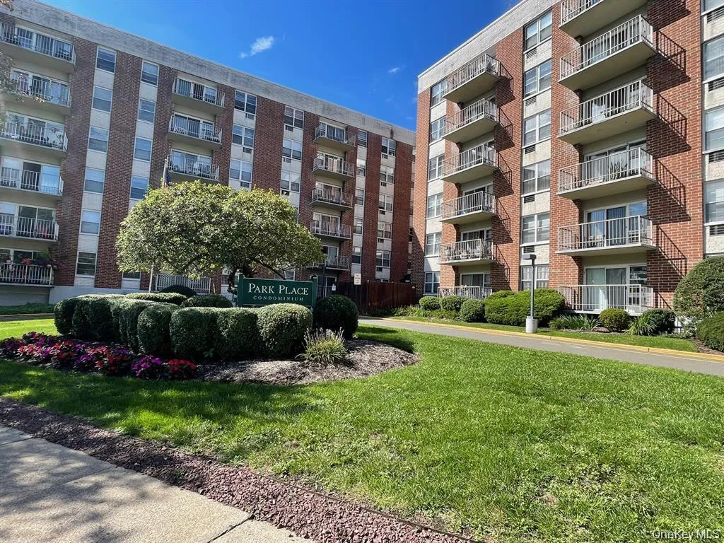 35 Park Avenue, Ramapo, NY, 1 Bedroom Bedrooms, 2 Rooms Rooms,1 BathroomBathrooms,Residential Lease,For Rent,Park,0,1021849 35 Park Avenue, Ramapo, NY, 1 Bedroom Bedrooms, 2 Rooms Rooms,1 BathroomBathrooms,Residential Lease,For Rent,Park,0,1021849