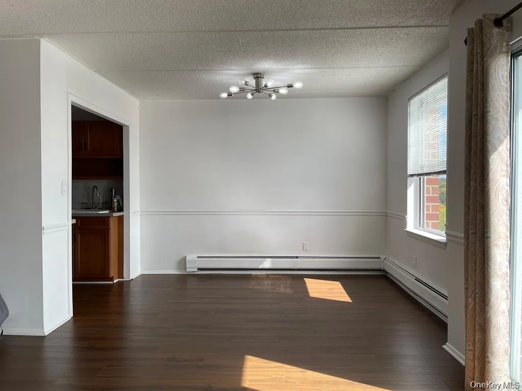35 Park Avenue, Ramapo, NY, 1 Bedroom Bedrooms, 2 Rooms Rooms,1 BathroomBathrooms,Residential Lease,For Rent,Park,0,1021849 35 Park Avenue, Ramapo, NY, 1 Bedroom Bedrooms, 2 Rooms Rooms,1 BathroomBathrooms,Residential Lease,For Rent,Park,0,1021849