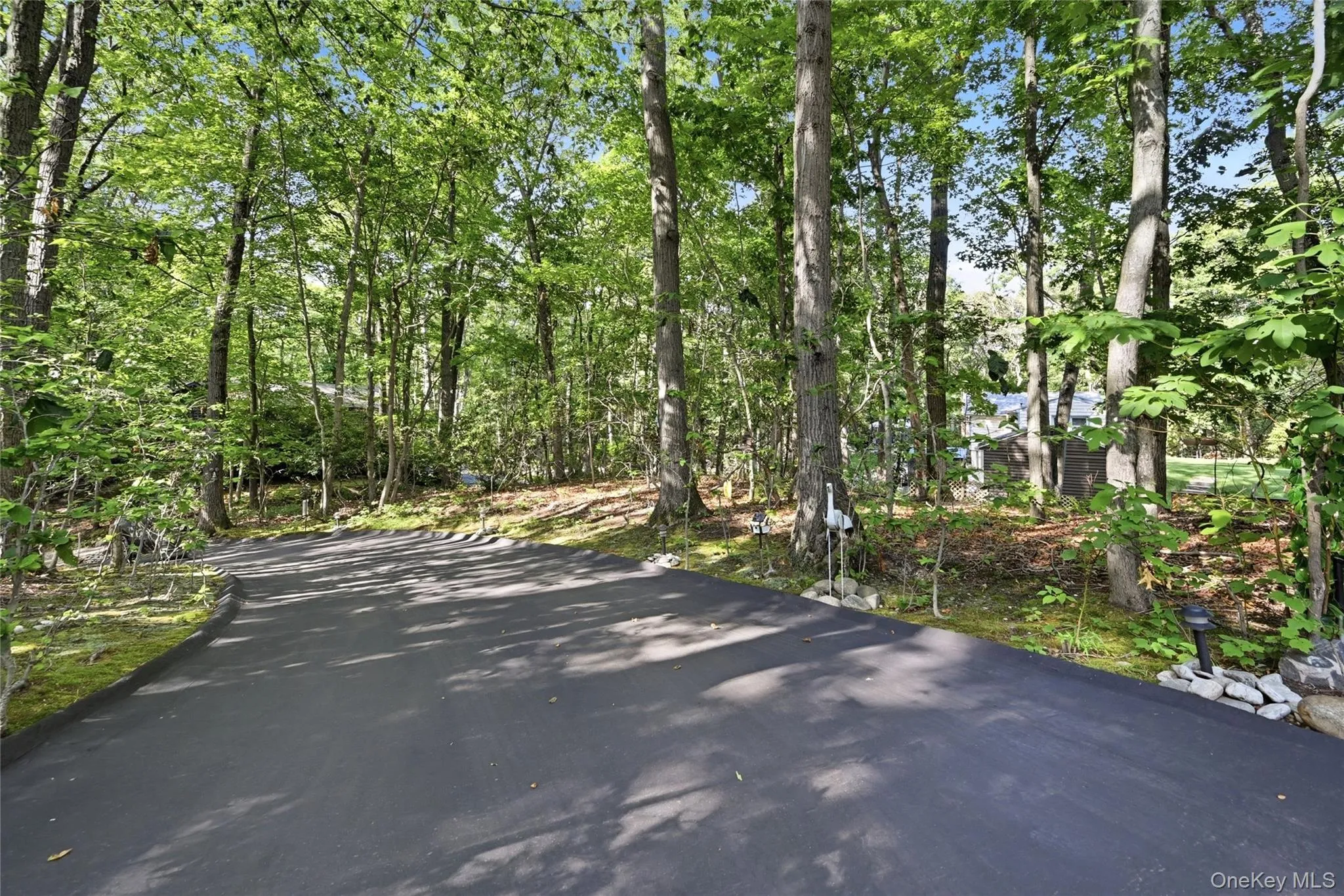 25 Valley Circle, Brookhaven, NY, 1 Bedroom Bedrooms, 5 Rooms Rooms,1 BathroomBathrooms,Residential,For Rent,Valley,0,1021850 25 Valley Circle, Brookhaven, NY, 1 Bedroom Bedrooms, 5 Rooms Rooms,1 BathroomBathrooms,Residential,For Rent,Valley,0,1021850