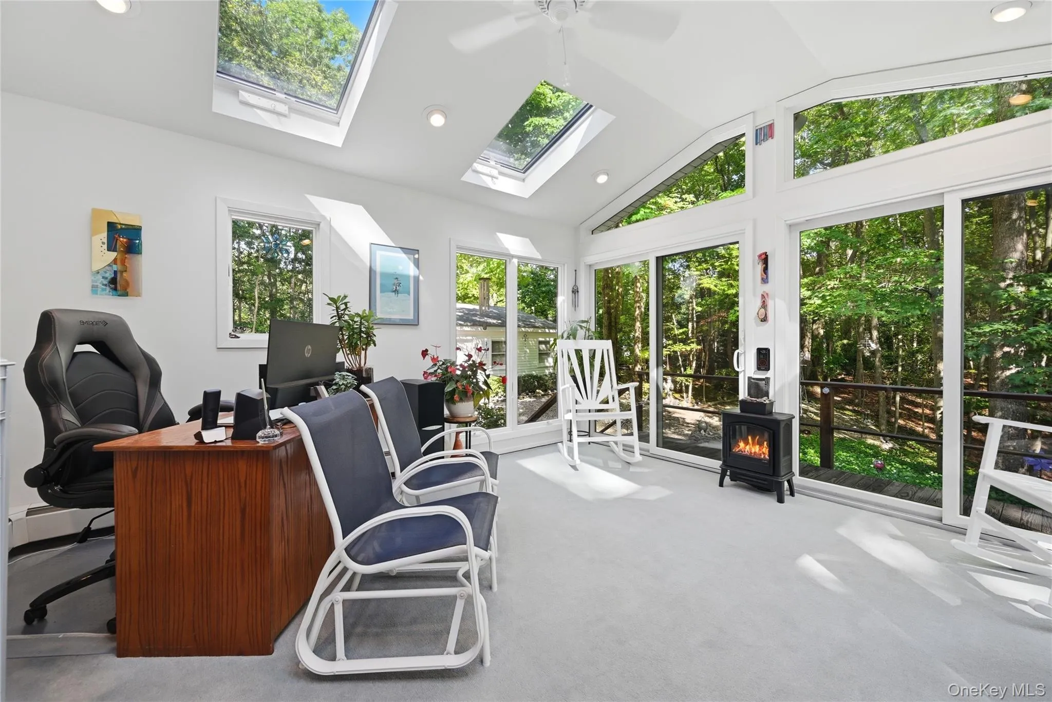 25 Valley Circle, Brookhaven, NY, 1 Bedroom Bedrooms, 5 Rooms Rooms,1 BathroomBathrooms,Residential,For Rent,Valley,0,1021850 25 Valley Circle, Brookhaven, NY, 1 Bedroom Bedrooms, 5 Rooms Rooms,1 BathroomBathrooms,Residential,For Rent,Valley,0,1021850