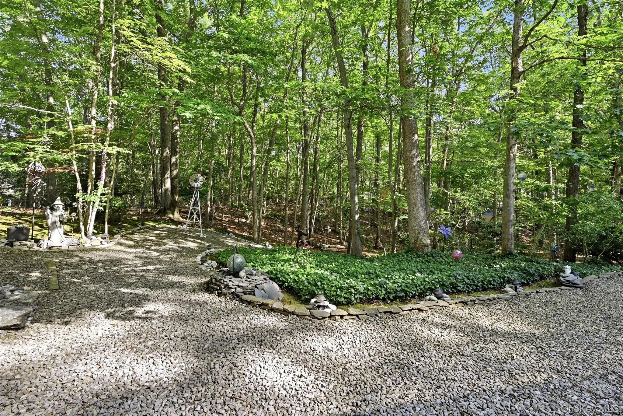 25 Valley Circle, Brookhaven, NY, 1 Bedroom Bedrooms, 5 Rooms Rooms,1 BathroomBathrooms,Residential,For Rent,Valley,0,1021850 25 Valley Circle, Brookhaven, NY, 1 Bedroom Bedrooms, 5 Rooms Rooms,1 BathroomBathrooms,Residential,For Rent,Valley,0,1021850