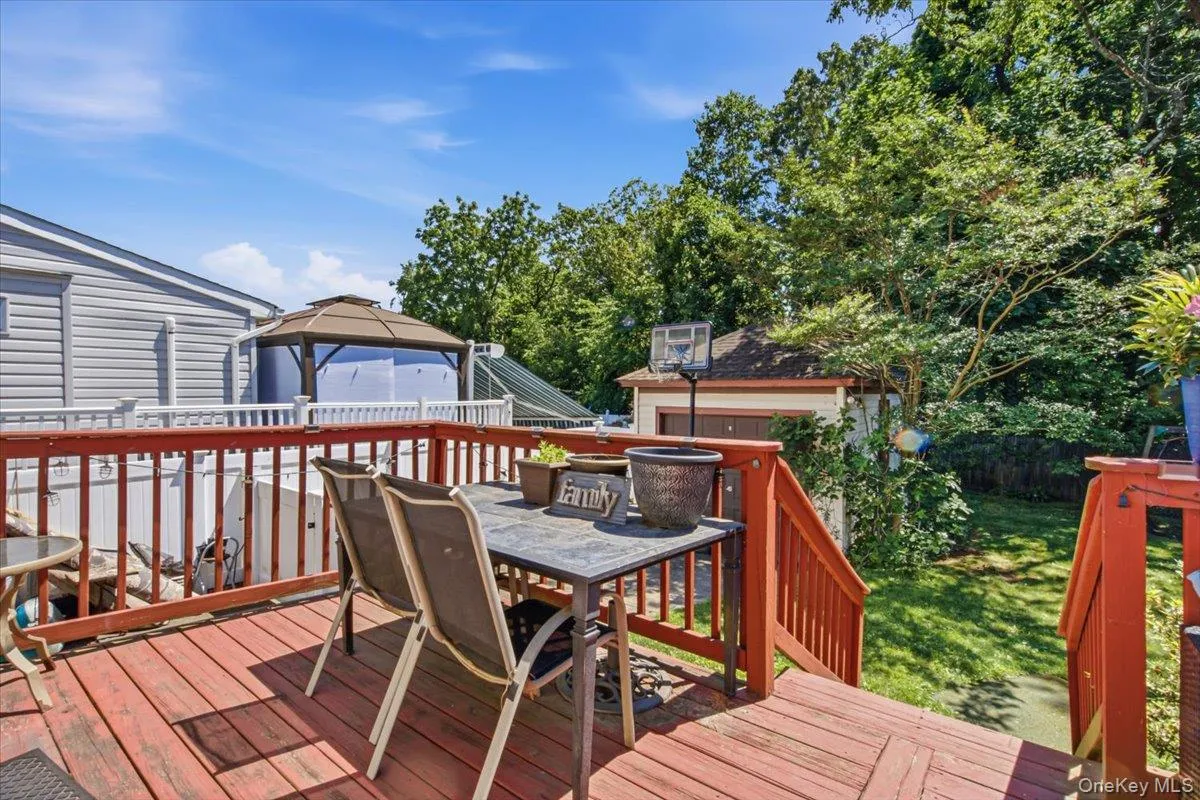 33 Rogers Place, Hempstead, NY, 3 Bedrooms Bedrooms, 7 Rooms Rooms,1 BathroomBathrooms,Residential,For Rent,Rogers,0,1021852 33 Rogers Place, Hempstead, NY, 3 Bedrooms Bedrooms, 7 Rooms Rooms,1 BathroomBathrooms,Residential,For Rent,Rogers,0,1021852
