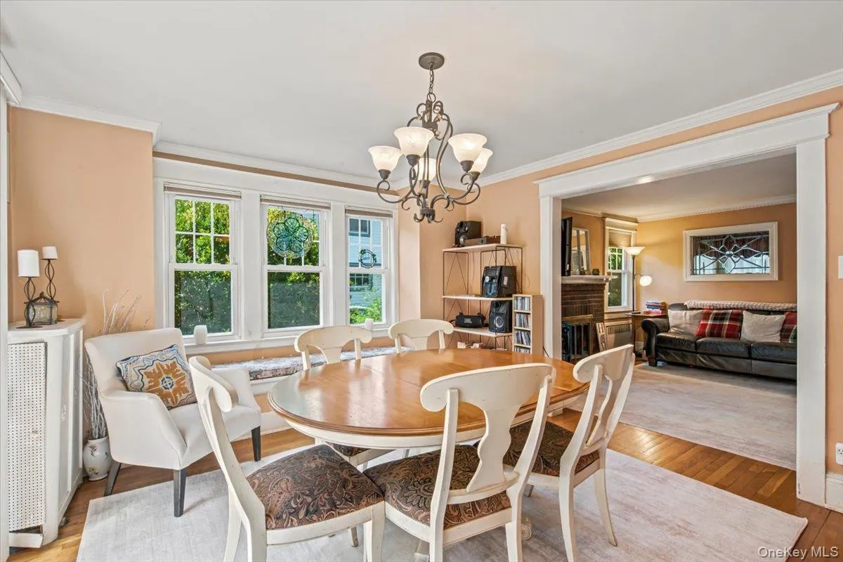 33 Rogers Place, Hempstead, NY, 3 Bedrooms Bedrooms, 7 Rooms Rooms,1 BathroomBathrooms,Residential,For Rent,Rogers,0,1021852 33 Rogers Place, Hempstead, NY, 3 Bedrooms Bedrooms, 7 Rooms Rooms,1 BathroomBathrooms,Residential,For Rent,Rogers,0,1021852