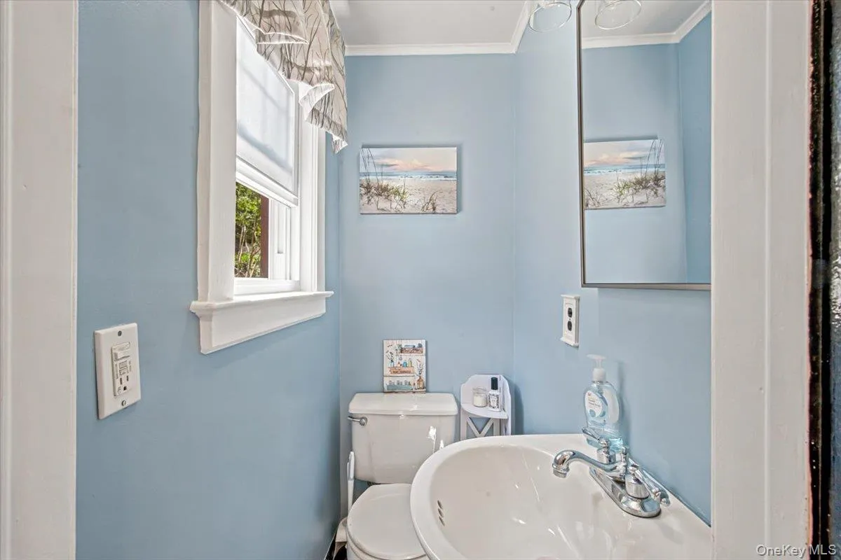 33 Rogers Place, Hempstead, NY, 3 Bedrooms Bedrooms, 7 Rooms Rooms,1 BathroomBathrooms,Residential,For Rent,Rogers,0,1021852 33 Rogers Place, Hempstead, NY, 3 Bedrooms Bedrooms, 7 Rooms Rooms,1 BathroomBathrooms,Residential,For Rent,Rogers,0,1021852