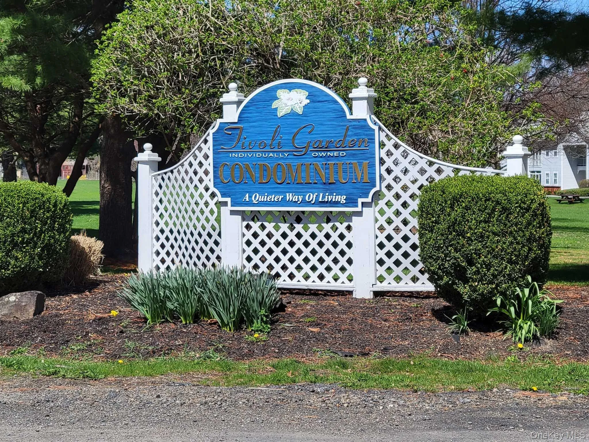 88 TIVOLI Gardens, Red Hook, NY, 1 Bedroom Bedrooms, 3 Rooms Rooms,1 BathroomBathrooms,Residential Lease,For Rent,TIVOLI,0,1021853 88 TIVOLI Gardens, Red Hook, NY, 1 Bedroom Bedrooms, 3 Rooms Rooms,1 BathroomBathrooms,Residential Lease,For Rent,TIVOLI,0,1021853