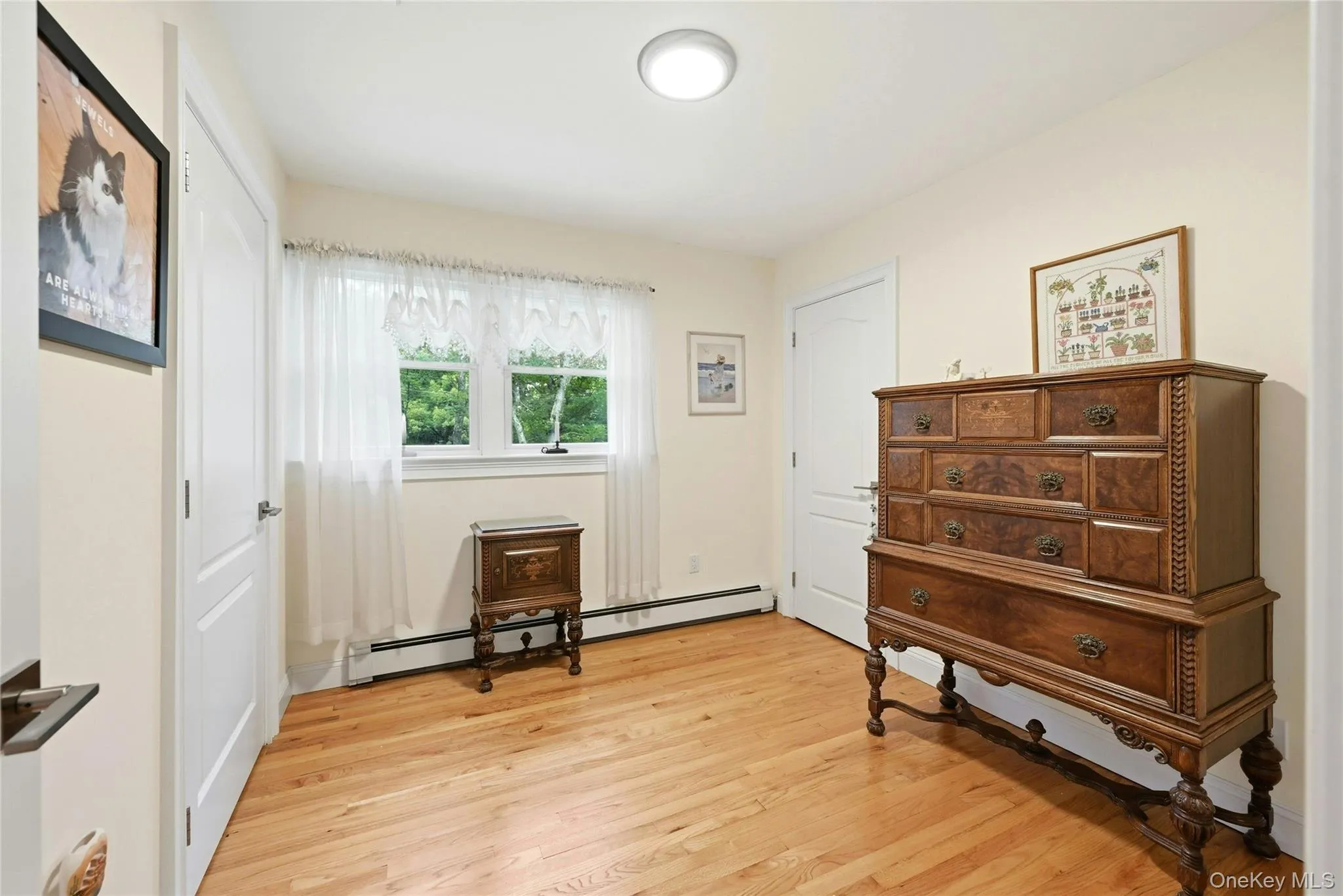 Well Appointed 4th Bedroom. Well Appointed 4th Bedroom.