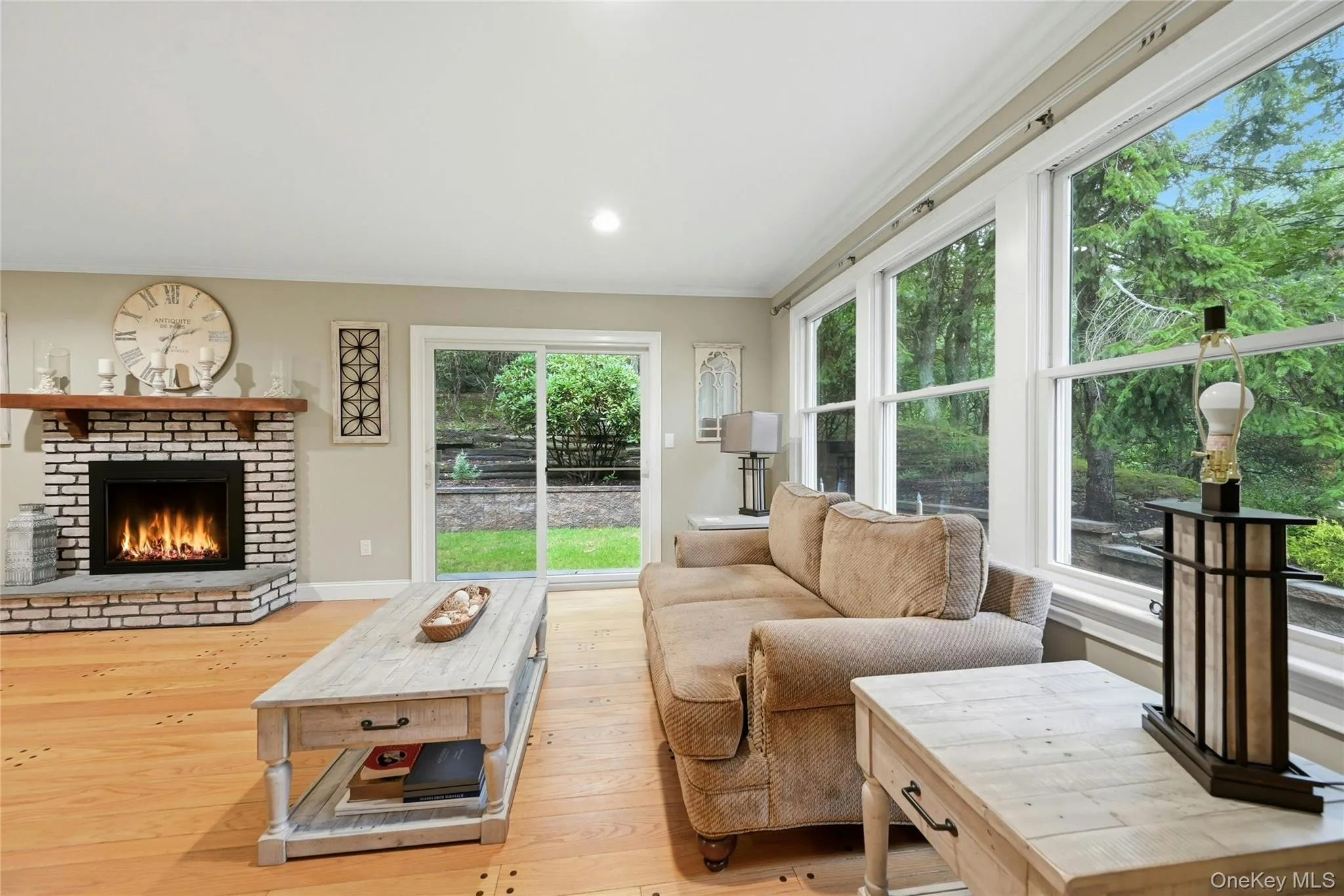 135 Oakwood Road, Brookhaven, NY, 4 Bedrooms Bedrooms, 10 Rooms Rooms,3 BathroomsBathrooms,Residential,For Rent,Oakwood,0,1021854 135 Oakwood Road, Brookhaven, NY, 4 Bedrooms Bedrooms, 10 Rooms Rooms,3 BathroomsBathrooms,Residential,For Rent,Oakwood,0,1021854