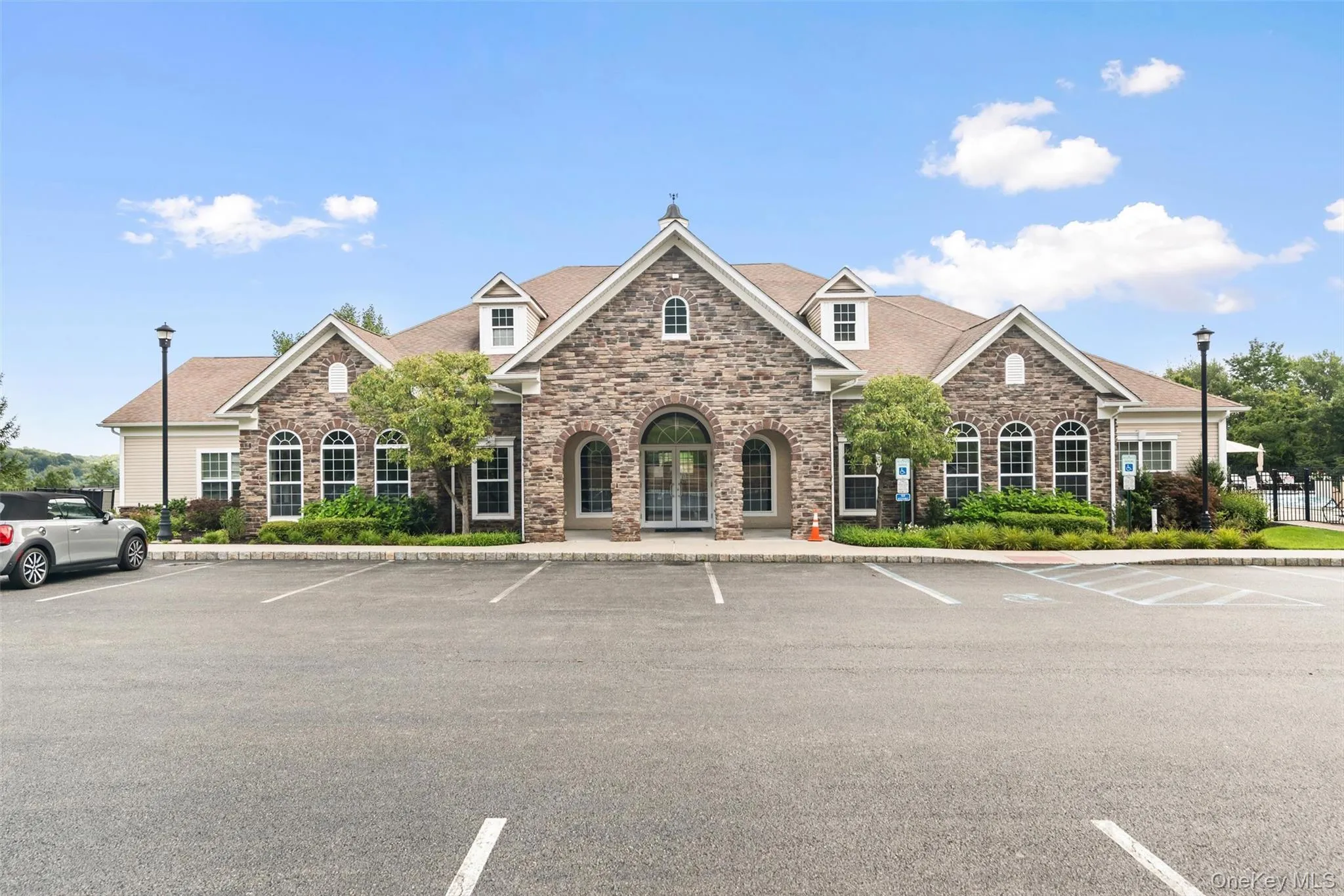 Clubhouse Clubhouse