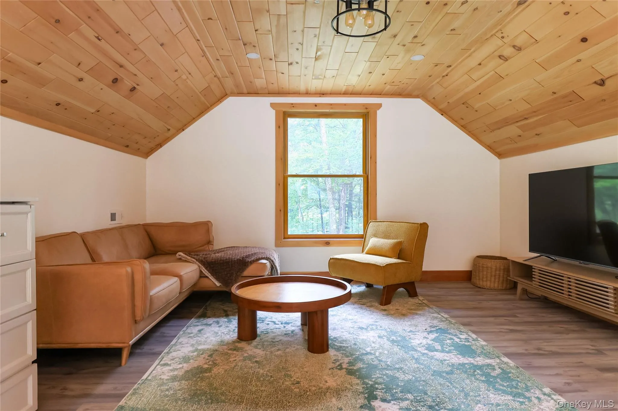 305 Reyer Road, Tusten, NY, 2 Bedrooms Bedrooms, 6 Rooms Rooms,2 BathroomsBathrooms,Residential,For Rent,Reyer,0,1021856 305 Reyer Road, Tusten, NY, 2 Bedrooms Bedrooms, 6 Rooms Rooms,2 BathroomsBathrooms,Residential,For Rent,Reyer,0,1021856