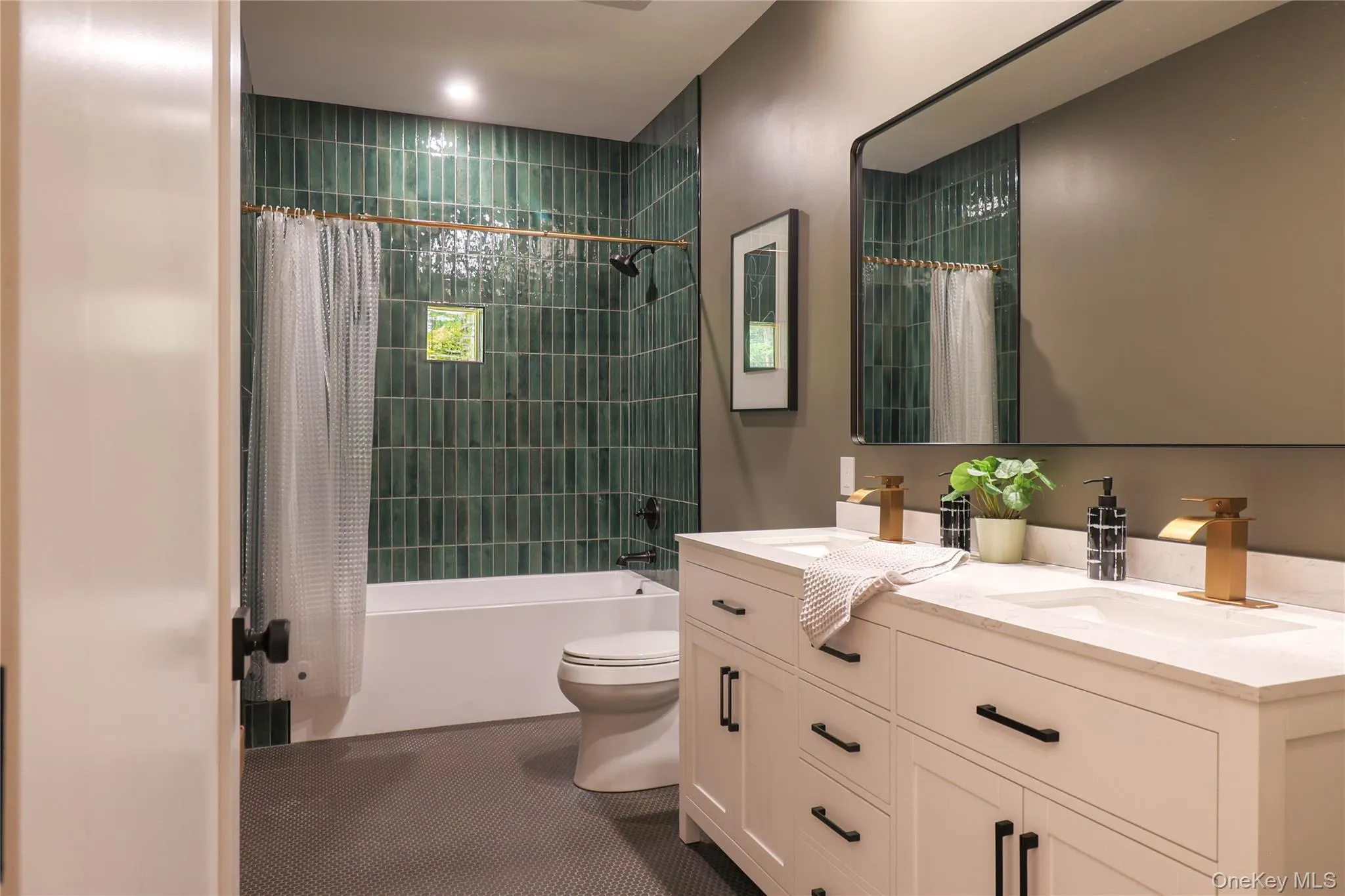 301 Reyer Road, Tusten, NY, 4 Bedrooms Bedrooms, 13 Rooms Rooms,3 BathroomsBathrooms,Residential,For Rent,Reyer,0,1021858 301 Reyer Road, Tusten, NY, 4 Bedrooms Bedrooms, 13 Rooms Rooms,3 BathroomsBathrooms,Residential,For Rent,Reyer,0,1021858