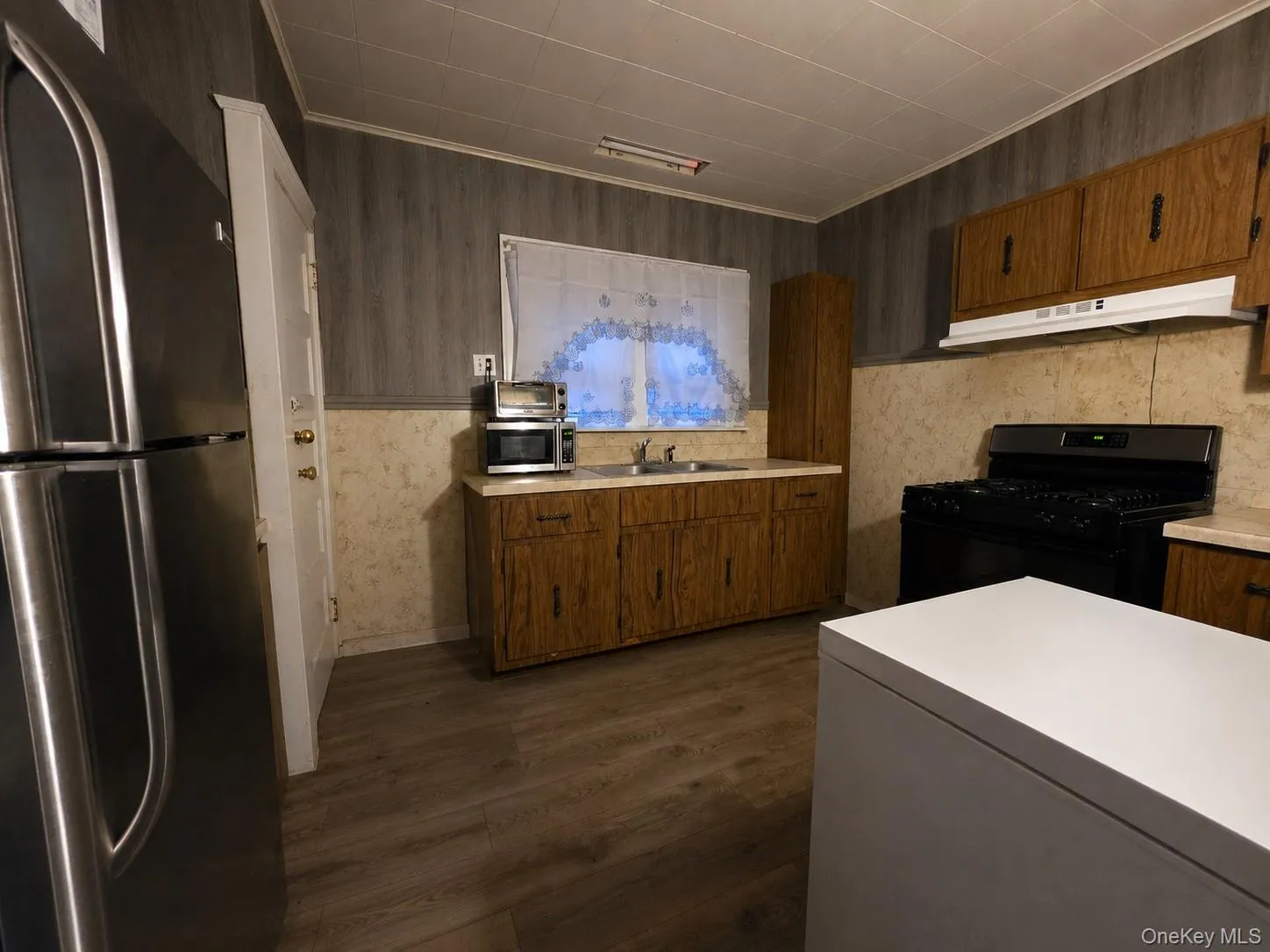 9927 213th Street, New York, NY, 3 Bedrooms Bedrooms, 8 Rooms Rooms,2 BathroomsBathrooms,Residential,For Rent,213th,0,1021860 9927 213th Street, New York, NY, 3 Bedrooms Bedrooms, 8 Rooms Rooms,2 BathroomsBathrooms,Residential,For Rent,213th,0,1021860