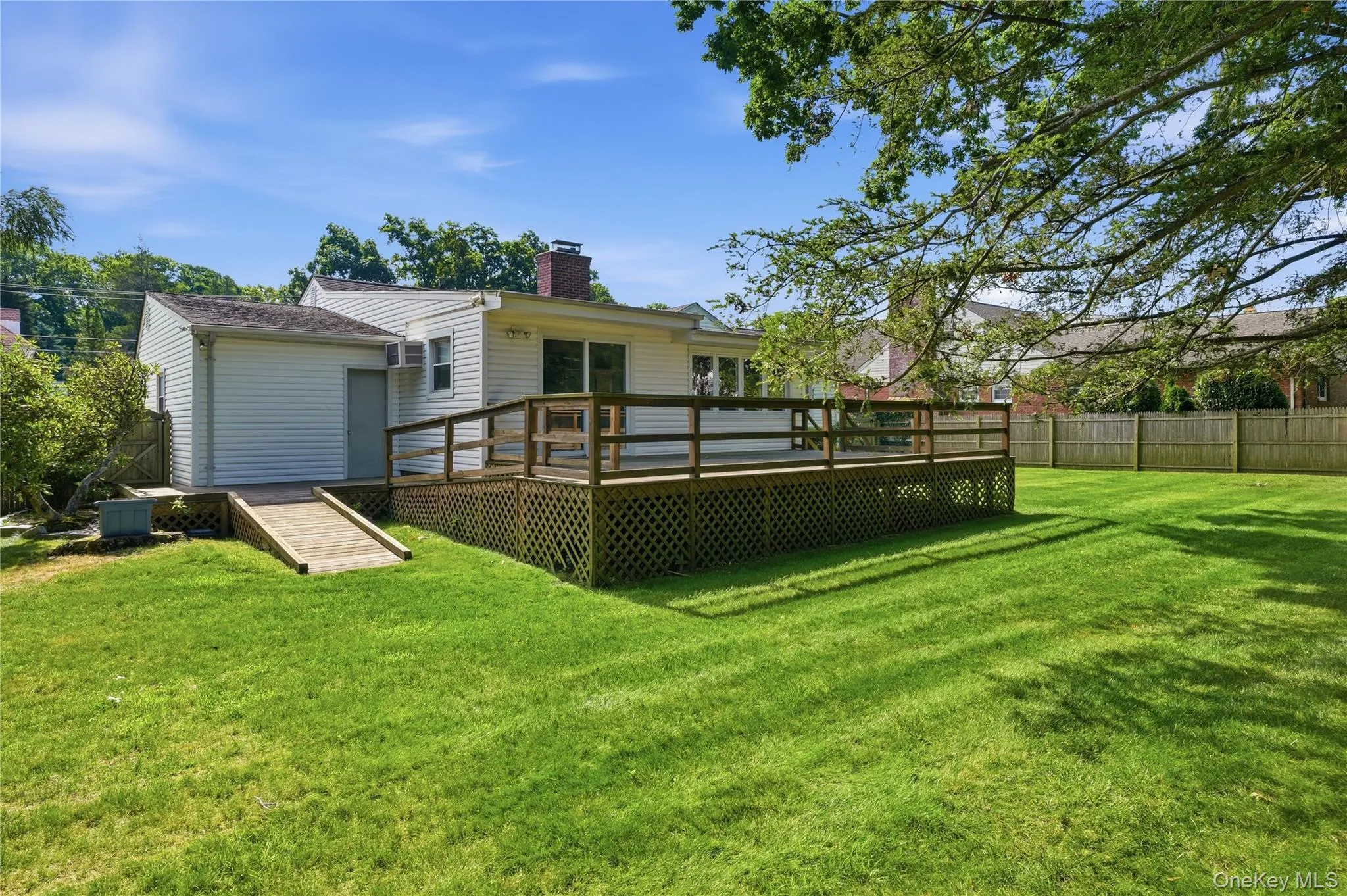 398 Ocean Avenue, Oyster Bay, NY, 3 Bedrooms Bedrooms, 6 Rooms Rooms,1 BathroomBathrooms,Residential,For Rent,Ocean,0,1021869 398 Ocean Avenue, Oyster Bay, NY, 3 Bedrooms Bedrooms, 6 Rooms Rooms,1 BathroomBathrooms,Residential,For Rent,Ocean,0,1021869