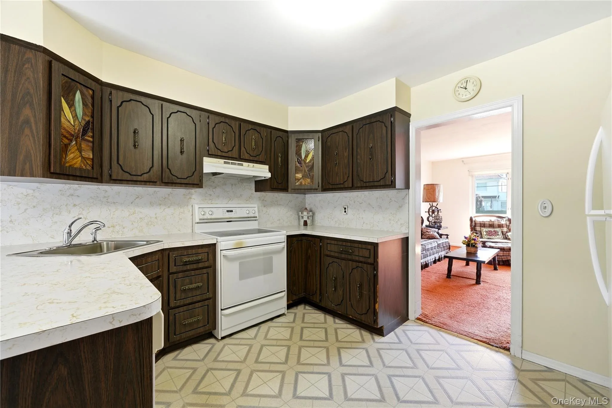 398 Ocean Avenue, Oyster Bay, NY, 3 Bedrooms Bedrooms, 6 Rooms Rooms,1 BathroomBathrooms,Residential,For Rent,Ocean,0,1021869 398 Ocean Avenue, Oyster Bay, NY, 3 Bedrooms Bedrooms, 6 Rooms Rooms,1 BathroomBathrooms,Residential,For Rent,Ocean,0,1021869