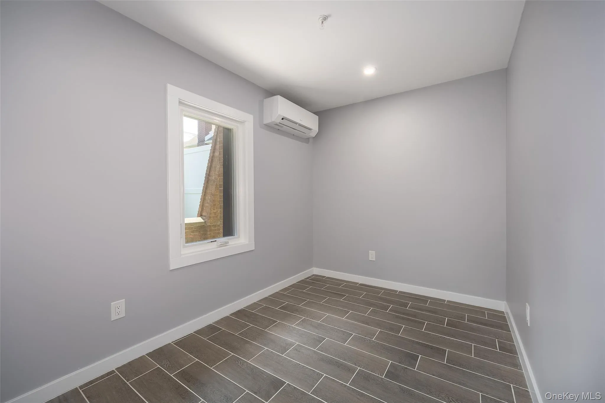 126 Innis Avenue, Poughkeepsie, NY, 2 Bedrooms Bedrooms, 4 Rooms Rooms,1 BathroomBathrooms,Residential Lease,For Rent,Innis,0,1021875 126 Innis Avenue, Poughkeepsie, NY, 2 Bedrooms Bedrooms, 4 Rooms Rooms,1 BathroomBathrooms,Residential Lease,For Rent,Innis,0,1021875