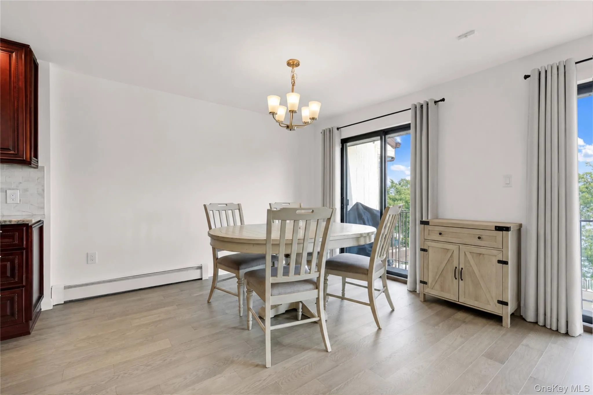 120-09 Riviera Court, New York, NY, 3 Bedrooms Bedrooms, 7 Rooms Rooms,2 BathroomsBathrooms,Residential,For Rent,Riviera,0,1021884 120-09 Riviera Court, New York, NY, 3 Bedrooms Bedrooms, 7 Rooms Rooms,2 BathroomsBathrooms,Residential,For Rent,Riviera,0,1021884