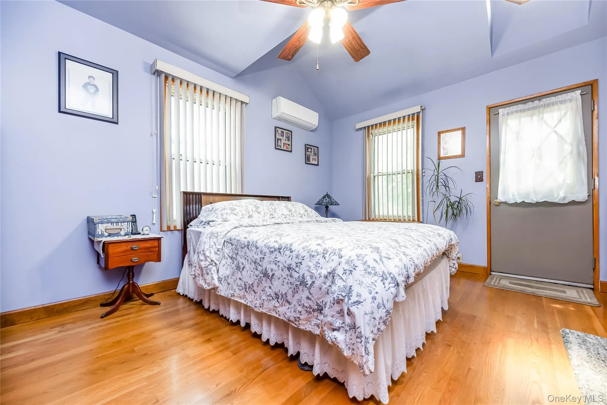 7815 Woodhaven Boulevard, New York, NY, 2 Bedrooms Bedrooms, 6 Rooms Rooms,2 BathroomsBathrooms,Residential,For Rent,Woodhaven,0,1021888 7815 Woodhaven Boulevard, New York, NY, 2 Bedrooms Bedrooms, 6 Rooms Rooms,2 BathroomsBathrooms,Residential,For Rent,Woodhaven,0,1021888