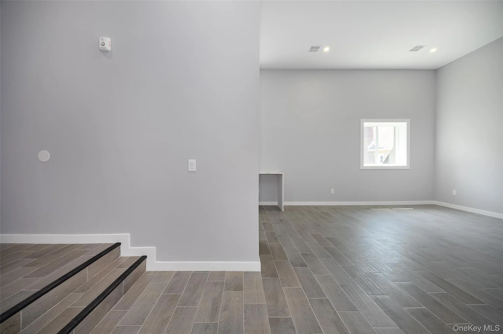 126 Innis Avenue, Poughkeepsie (town), NY, 1 Bedroom Bedrooms, 3 Rooms Rooms,1 BathroomBathrooms,Residential Lease,For Rent,Innis,0,1021889 126 Innis Avenue, Poughkeepsie (town), NY, 1 Bedroom Bedrooms, 3 Rooms Rooms,1 BathroomBathrooms,Residential Lease,For Rent,Innis,0,1021889
