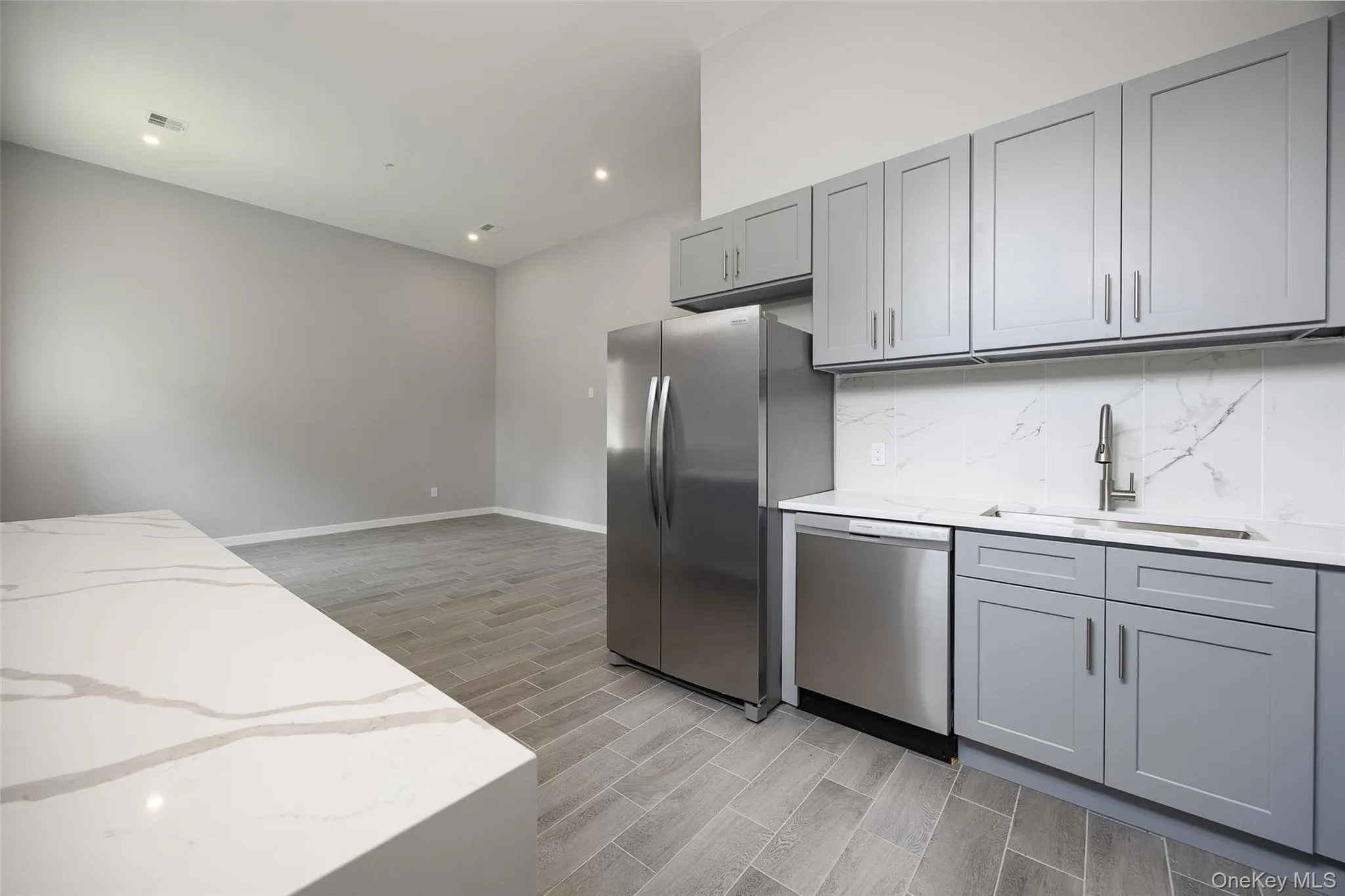 126 Innis Avenue, Poughkeepsie (town), NY, 1 Bedroom Bedrooms, 3 Rooms Rooms,1 BathroomBathrooms,Residential Lease,For Rent,Innis,0,1021889 126 Innis Avenue, Poughkeepsie (town), NY, 1 Bedroom Bedrooms, 3 Rooms Rooms,1 BathroomBathrooms,Residential Lease,For Rent,Innis,0,1021889